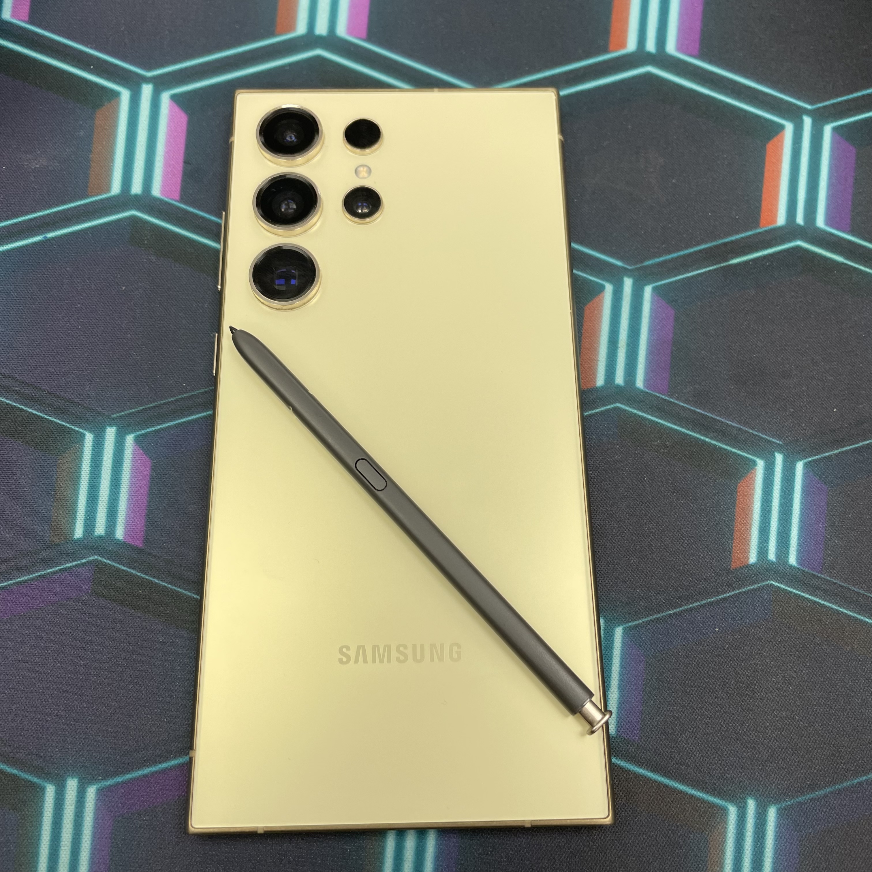 *6086 Galaxy S24 Ultra 勁靚機 12+512GB 黃色 yellow