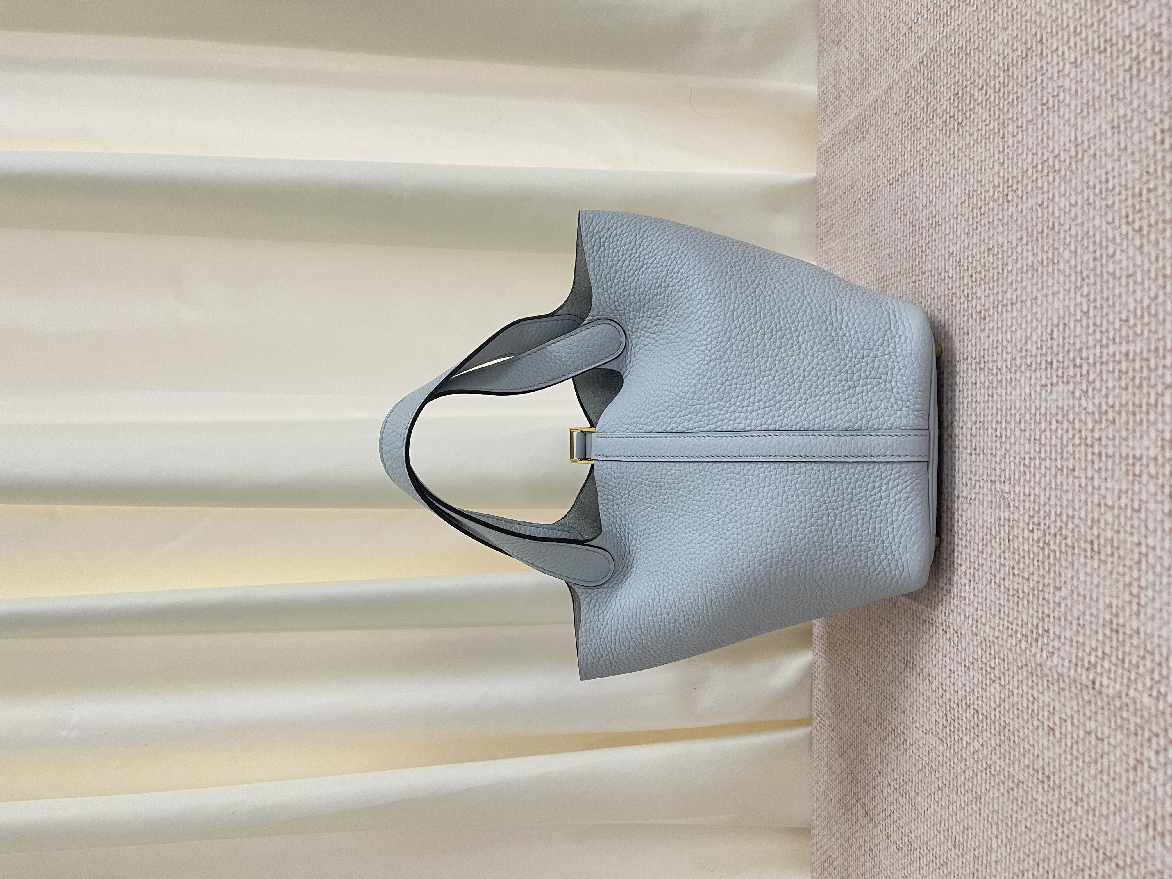 Pre-owned Hermes P18/ Stamp Y/ Product Code: 26031307