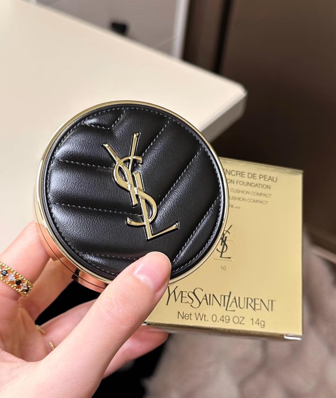 新版YSL聖羅蘭皮革氣墊新版 【防曬度23】黑氣墊 💙💜兩色可選：#10 / #20