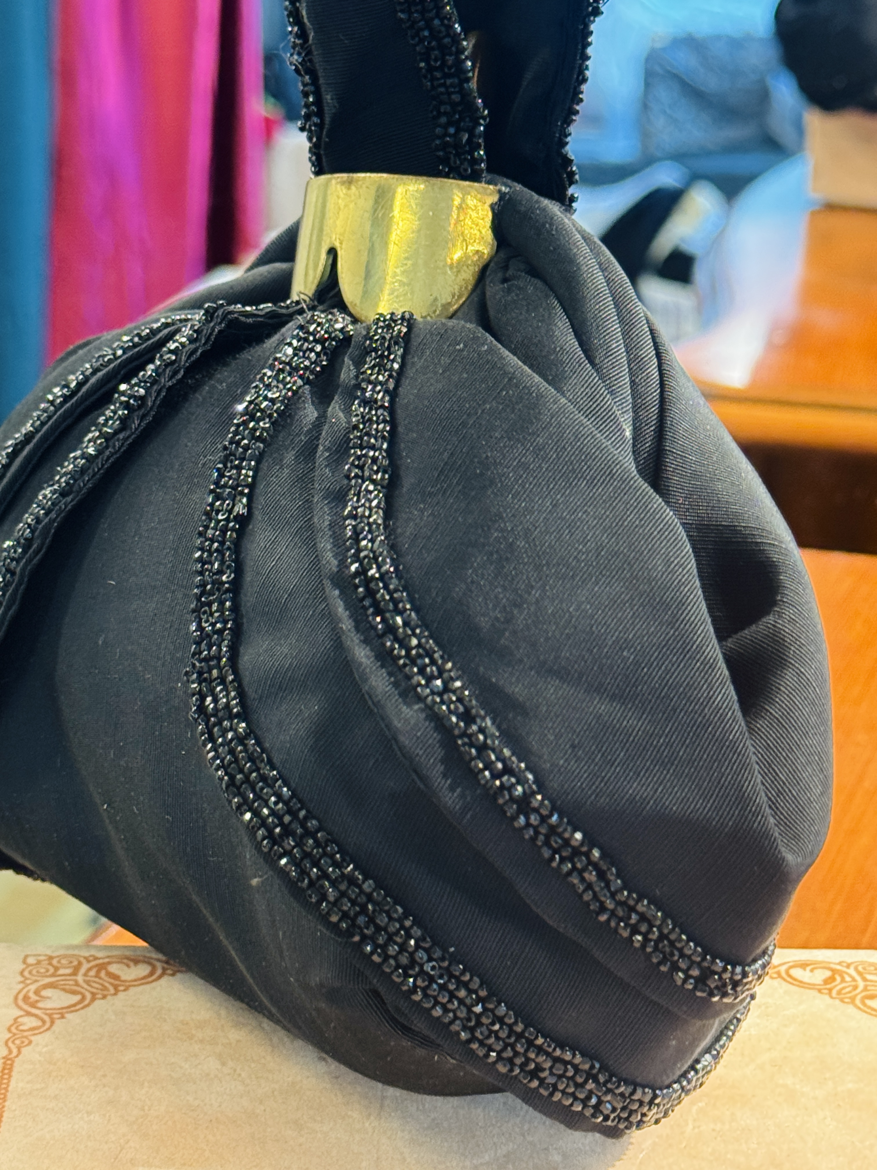 1950s Art Deco Inspired L&M "Lennox & Meisel Spot Lite Collection Sculptural Beaded Bag (MT2510)