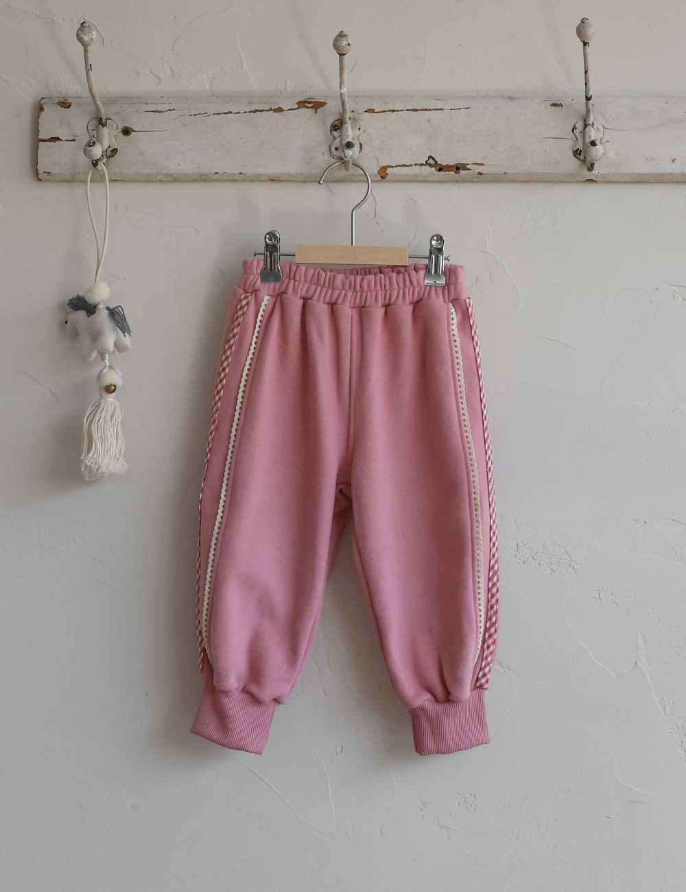FLO | Cherry jogger