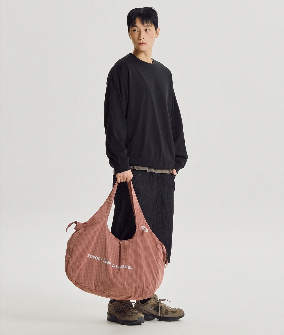 New Balance 首爾系列Packer Carryall Bag 🩶