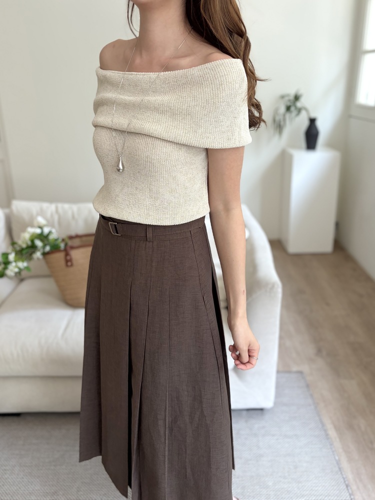 Linen Off Shoulder Top (Oat)
