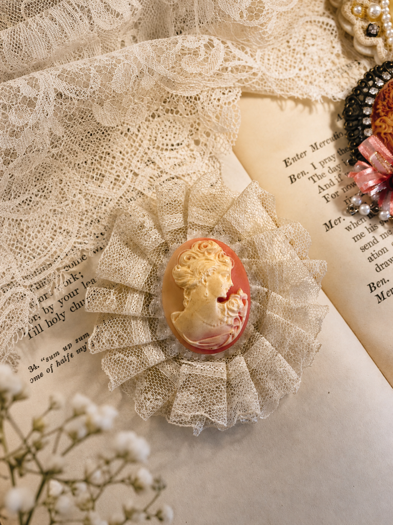 舊時光與法式玫瑰 ∙ 維多利亞宮廷復古手工胸針系列 Memories of Old & French Roses ∙ Victorian Palace Vintage Handmade Brooch Collection