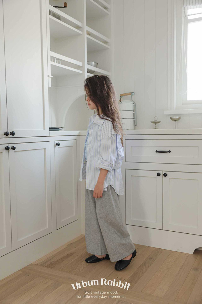 🇰🇷Urban Rabbit shirts