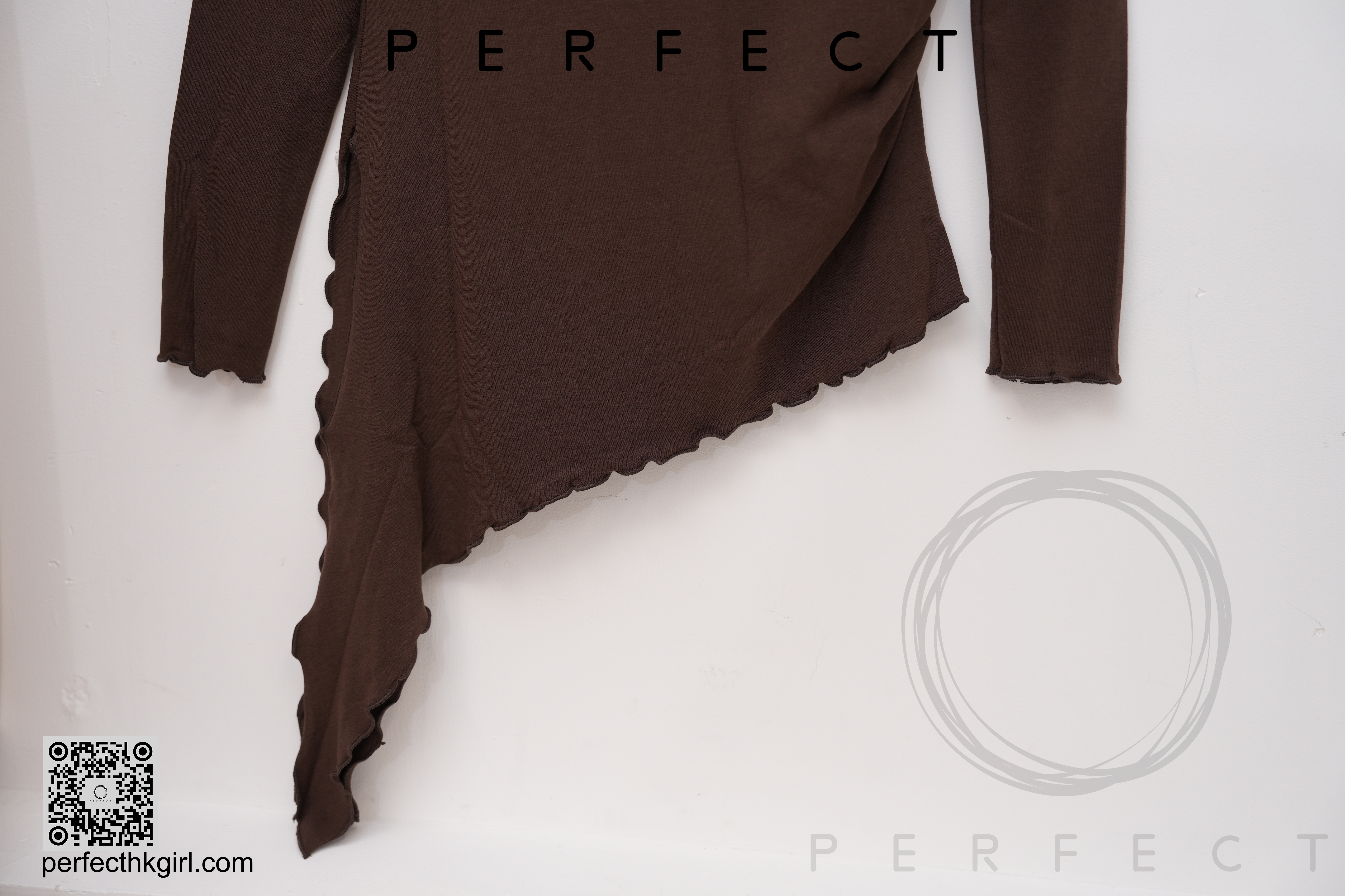 T0037_優雅水草RUFFLE領打底衫（顯瘦黑色）