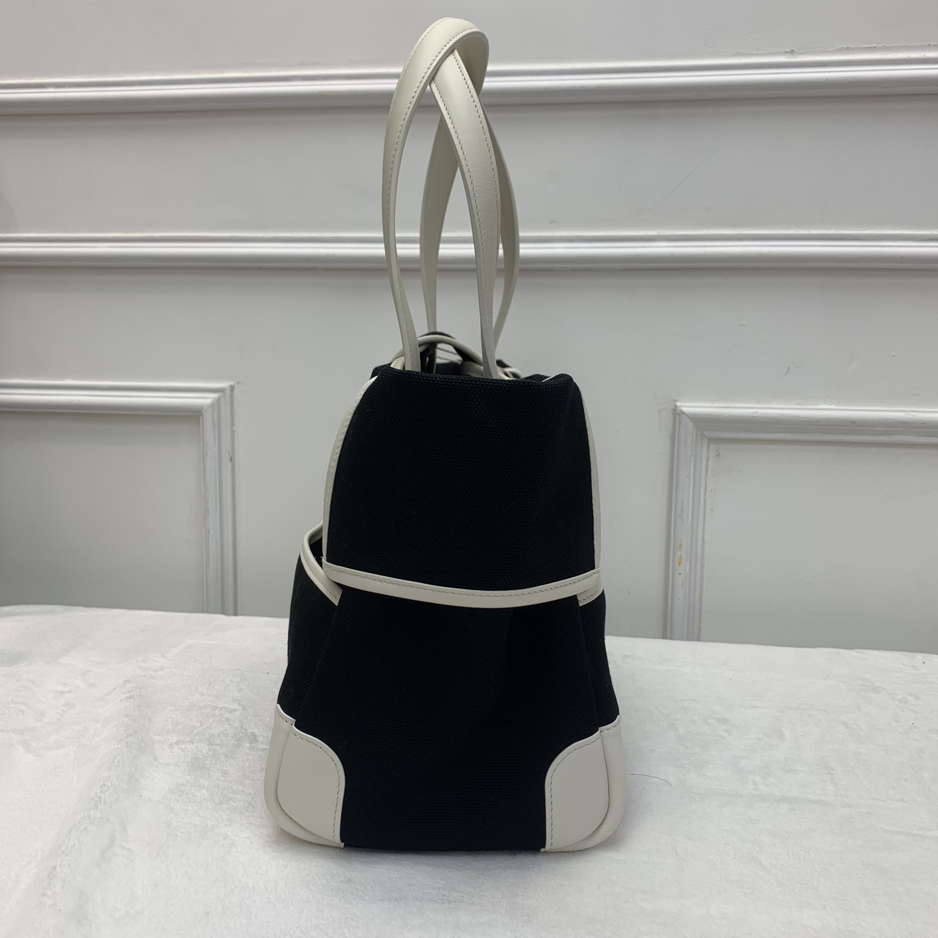 Hermes Passe Passe 鬼臉包
