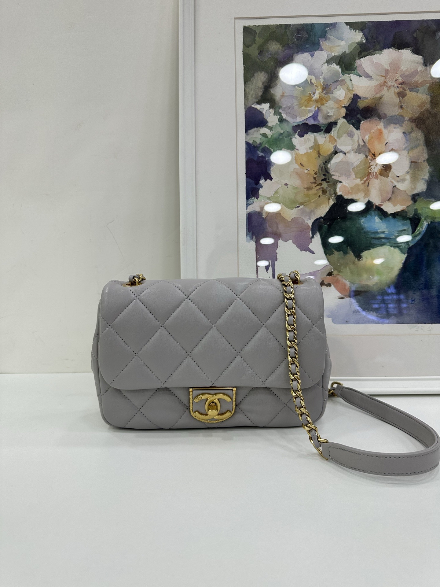 Pre-owned Chanel 22B CF / Product Code: 26042004