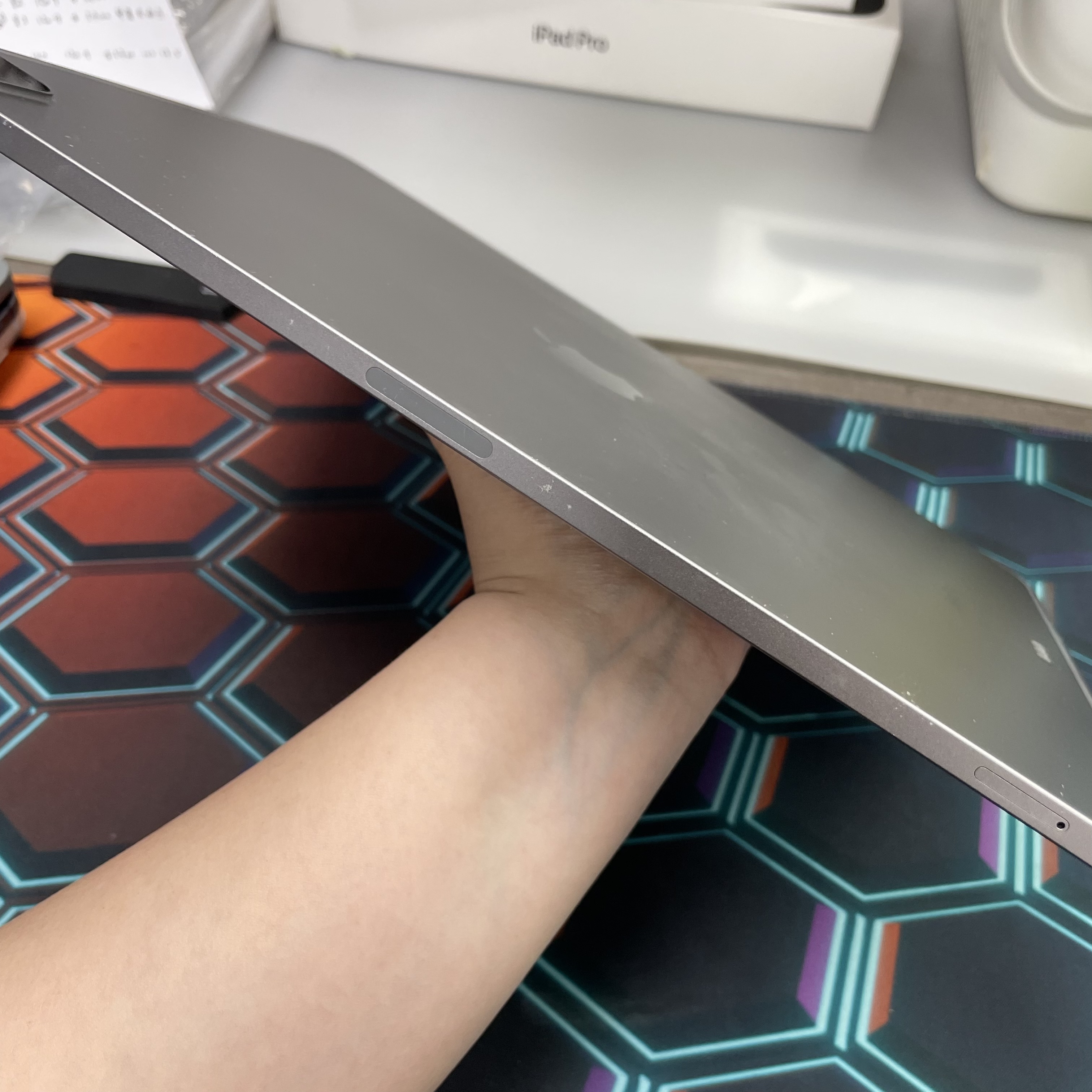 *774789 iPad Pro 6 12.9吋 M2 靚機 256GB 插卡版 灰色 gray