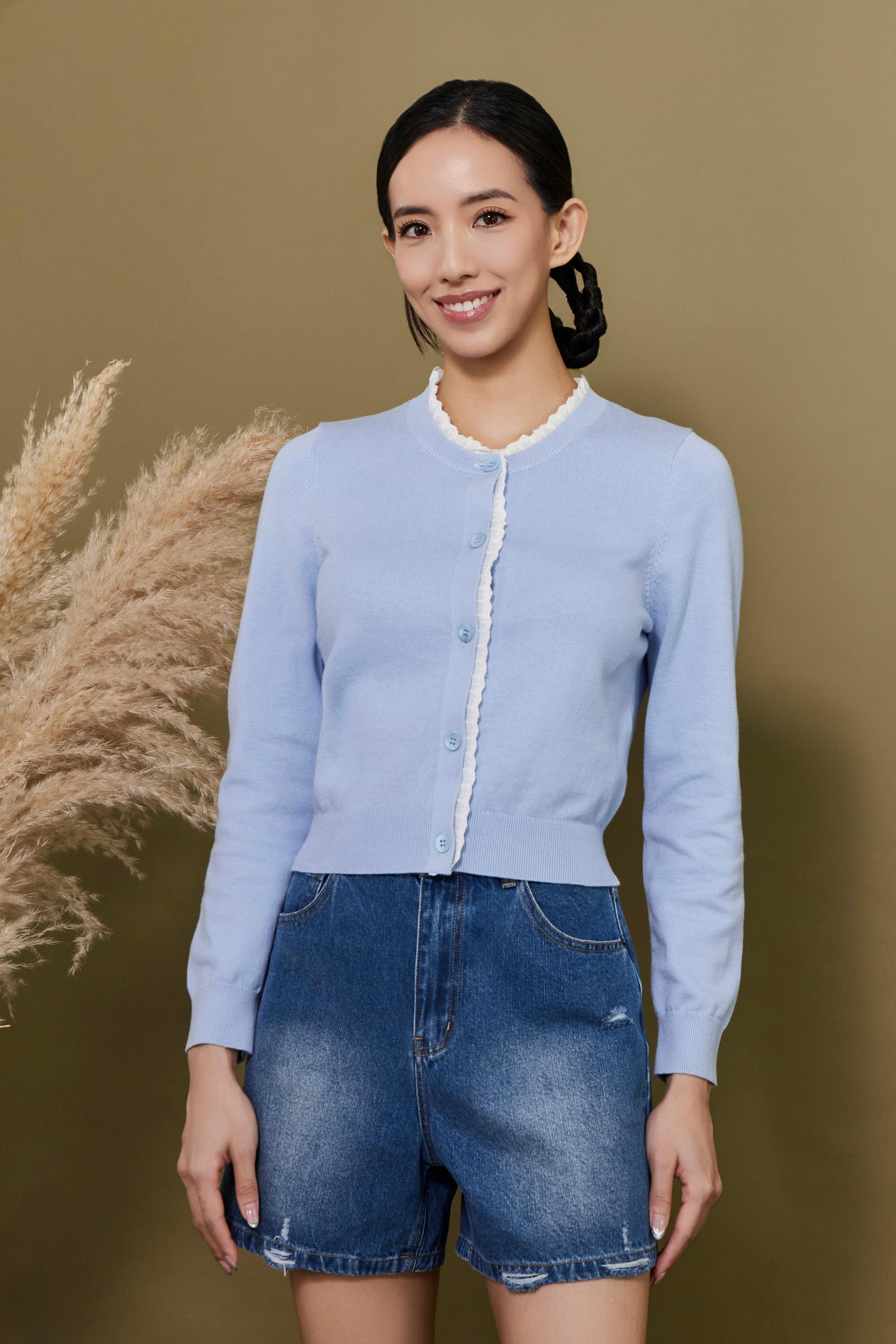 CB2787 SOFT KNIT LONG SLLV LACE TRIM TOP