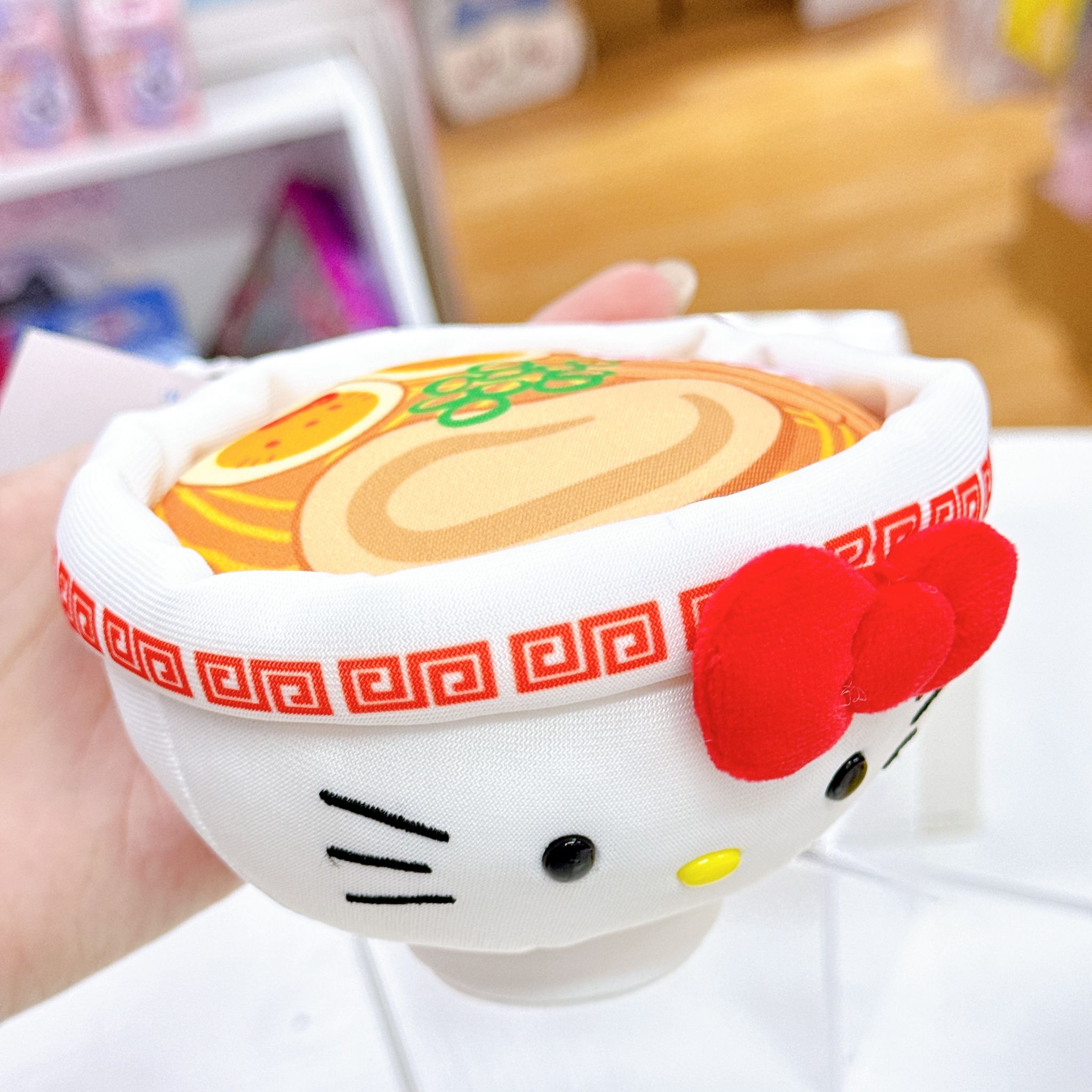 原裝行貨Hello Kitty不同食物造型公仔掛飾