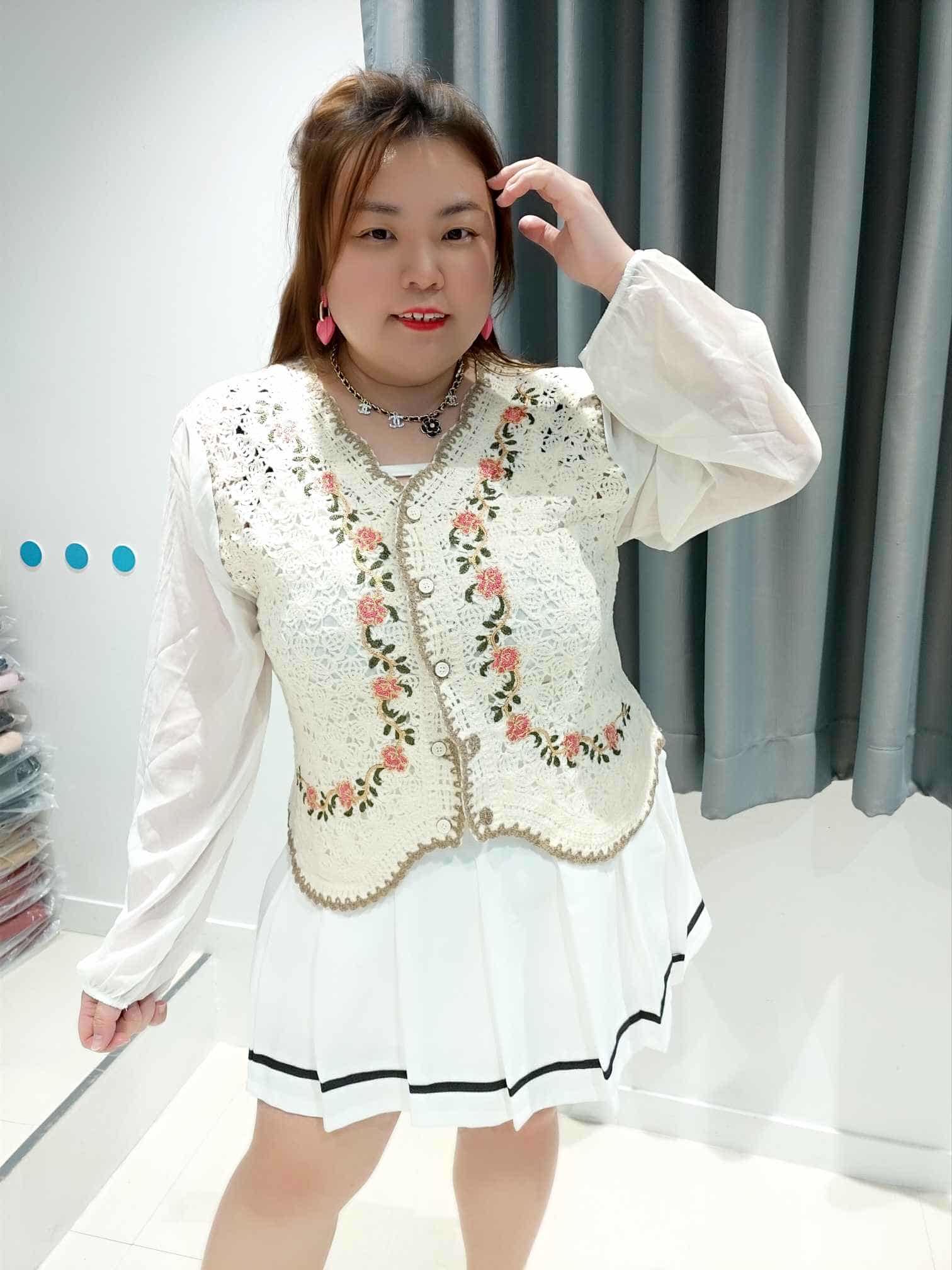 DOD05 拼针织勾花设计外套