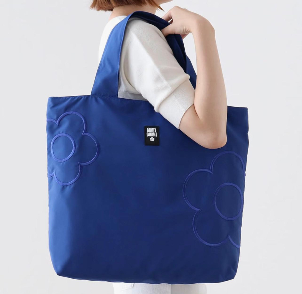 MARY QUANT 經典雛菊刺繡拉鍊摺疊環保袋（多色）