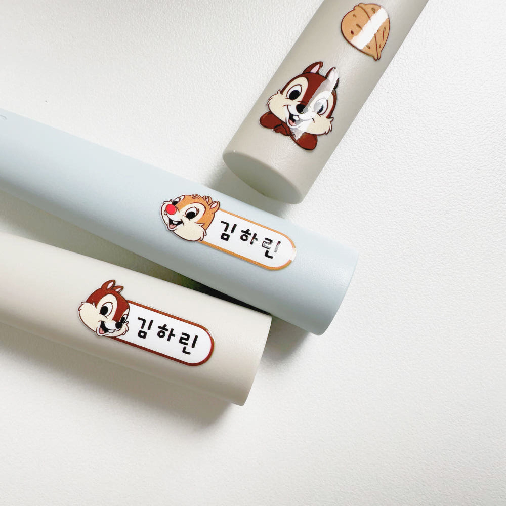 韓國🇰🇷反貼無邊防水姓名貼紙(需要自己剪裁)