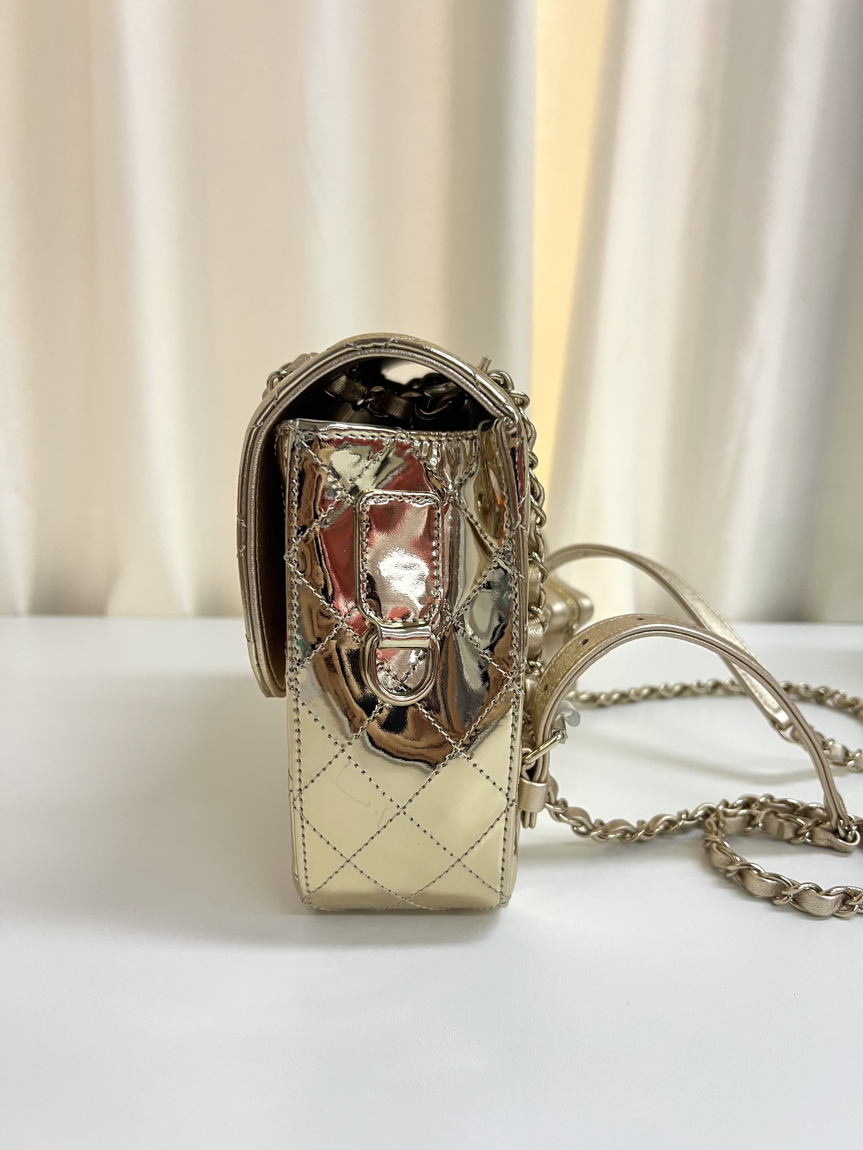 Pre-owned Chanel Hollywood Boulevard Mini Flap with Star Coin Purse/ Product Code: 26013001