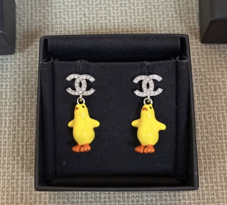 【原單】CHANEL 2026 Pendant Earrings 小雞吊墜耳環 - 禮盒裝
