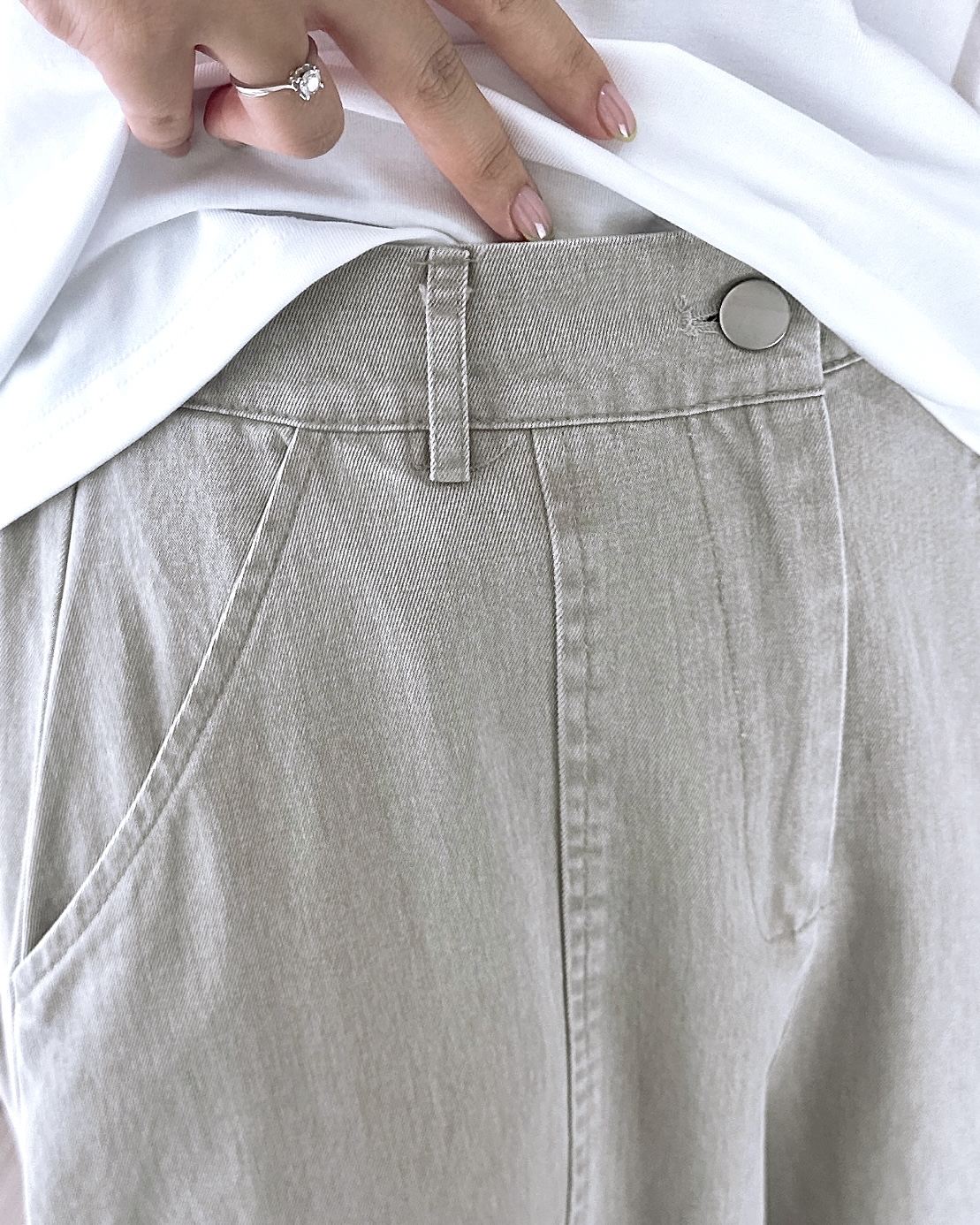 高質滑身超薄繭型牛仔褲 2色