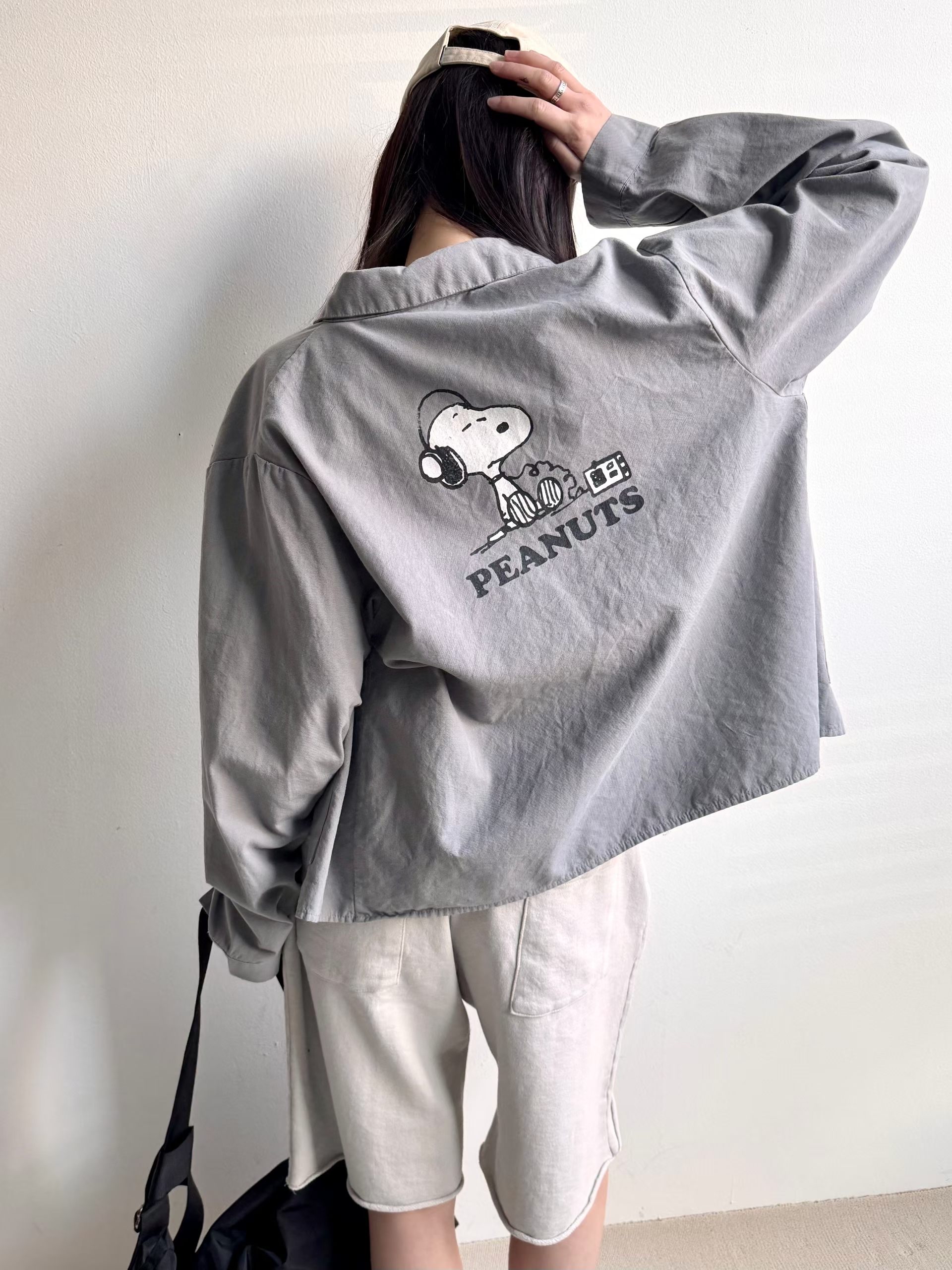 221273 Snoopy  恤衫外套