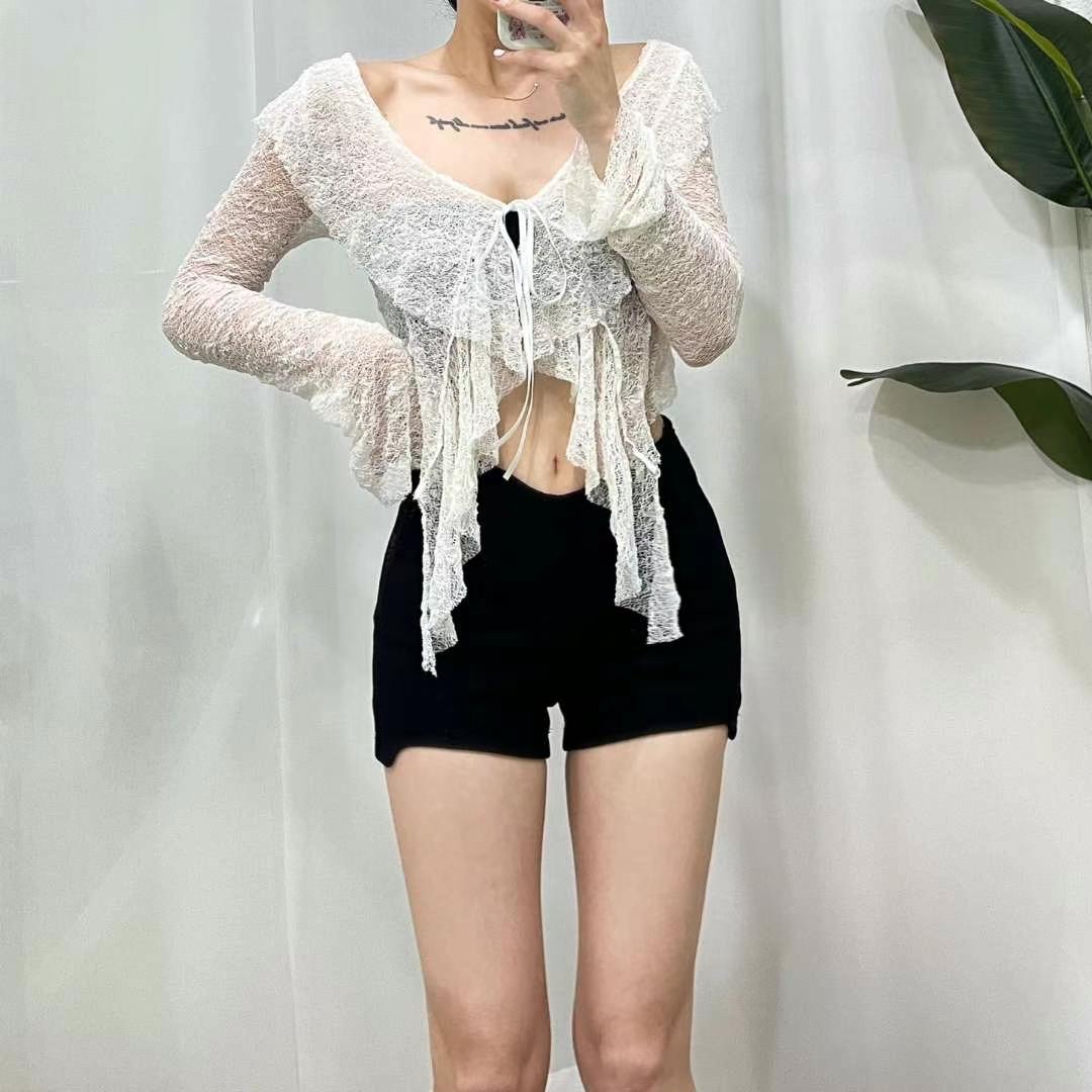 蝴蝶交叉兩著外套