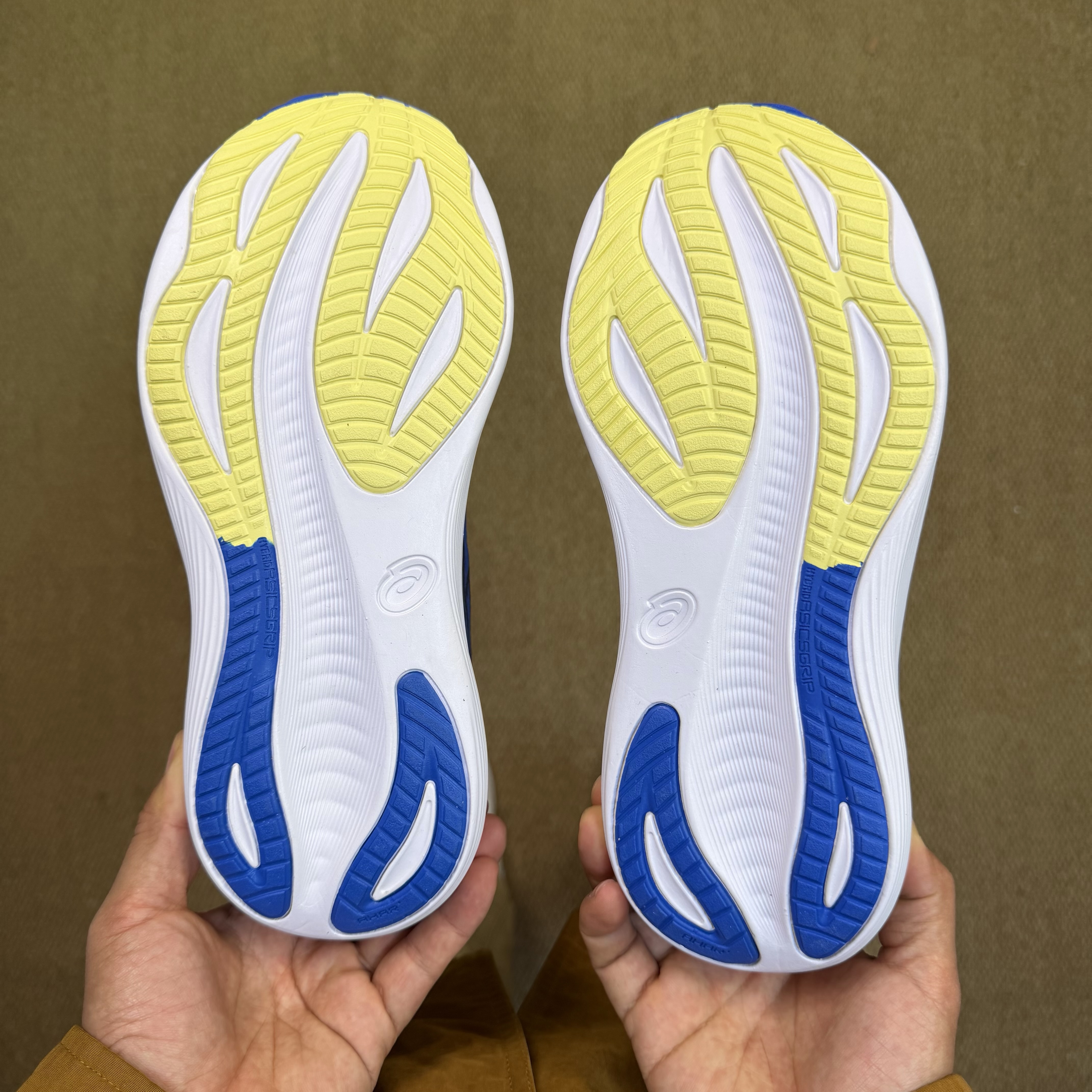 Asics Gel-Nimbus 27 1011B958-401