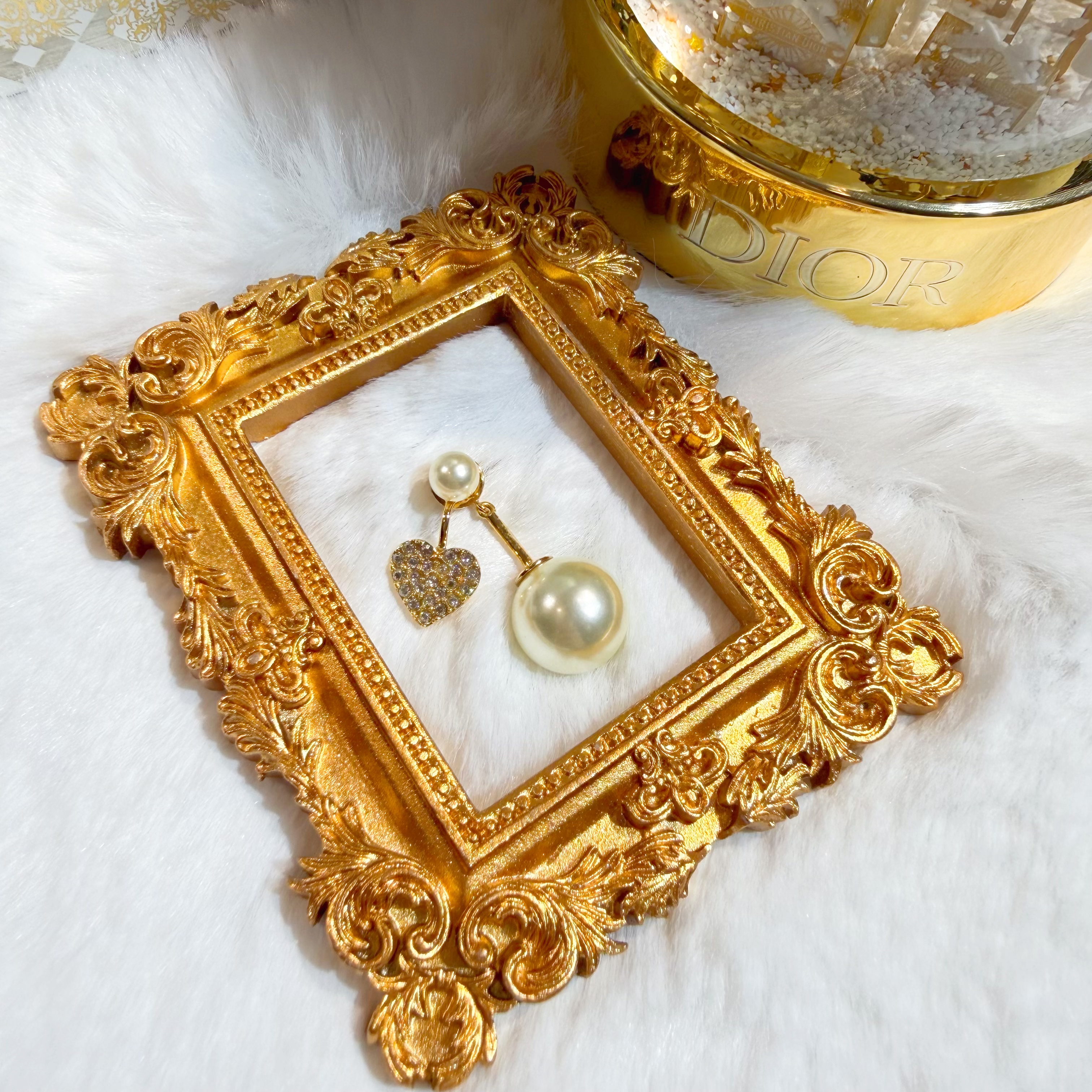 Dior earrings pearl/heart