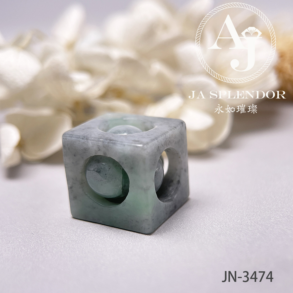 JN-3474/77/83 天然翡翠A玉 烏鷄飄綠招財進寶骰子吊墜