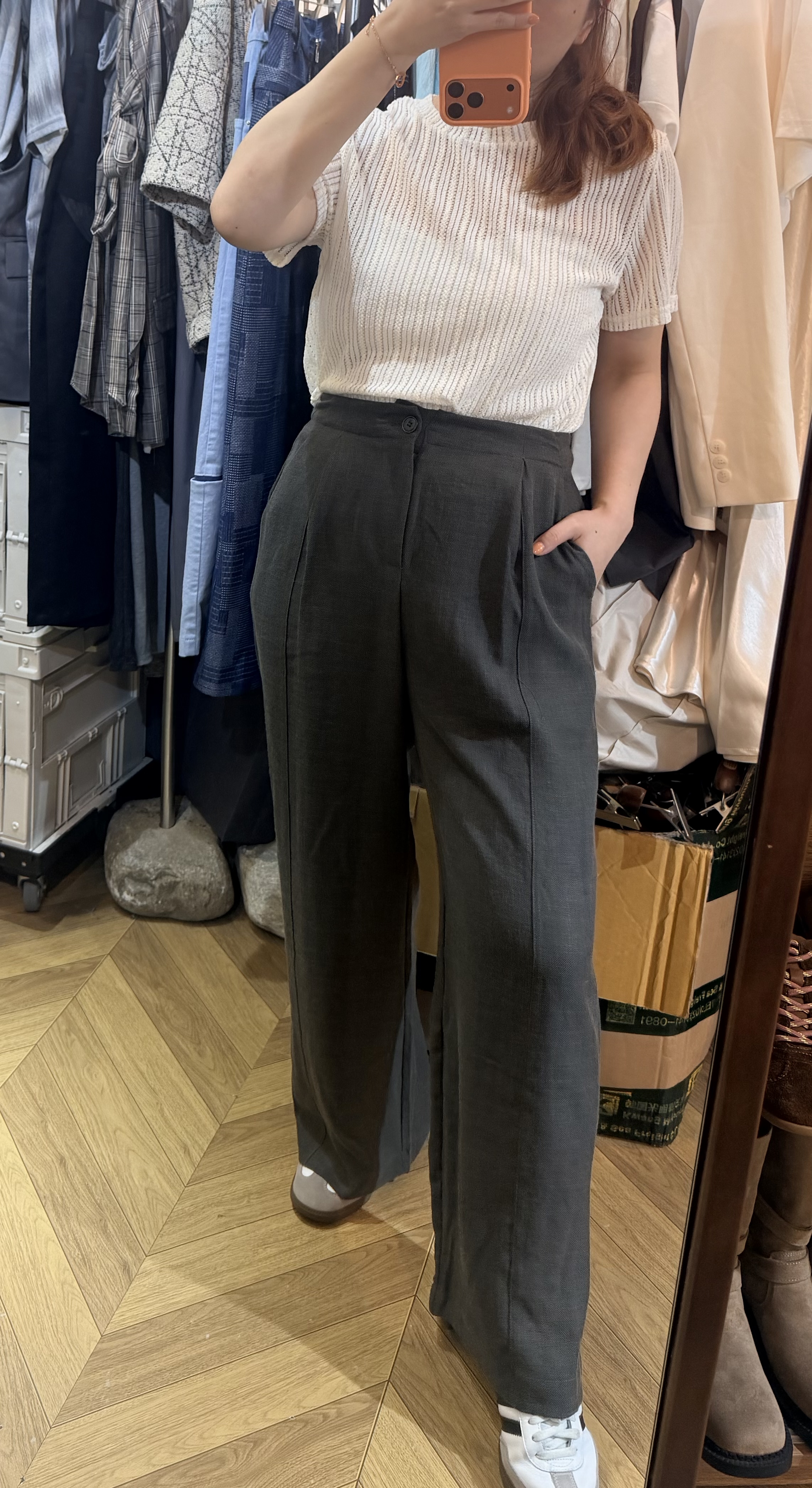 ONE PT23 自家品牌