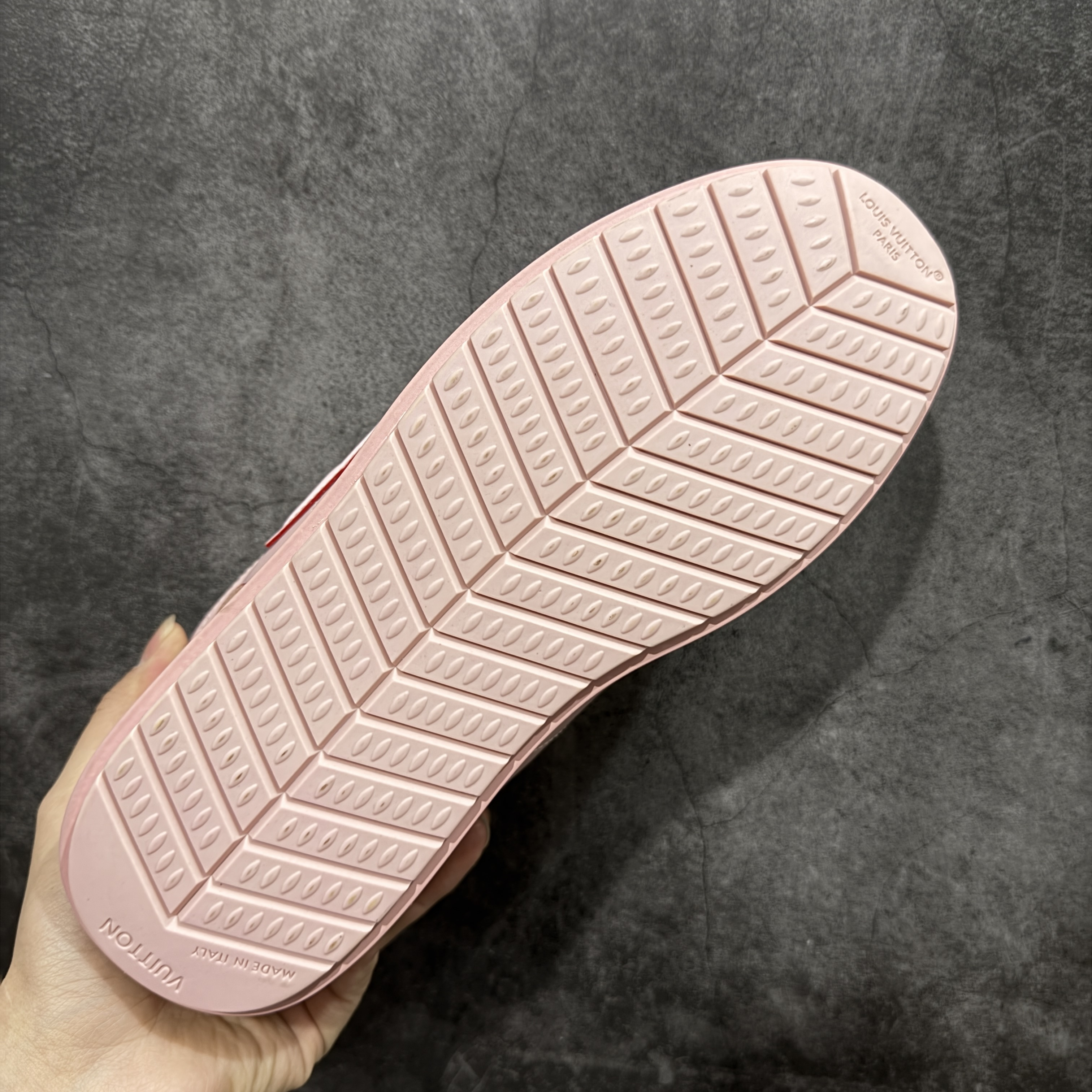 Louis Vuitton LV Buttersoft