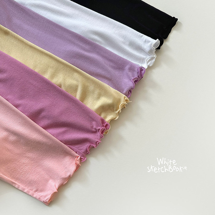 🇰🇷WhiteSketchBook打底褲