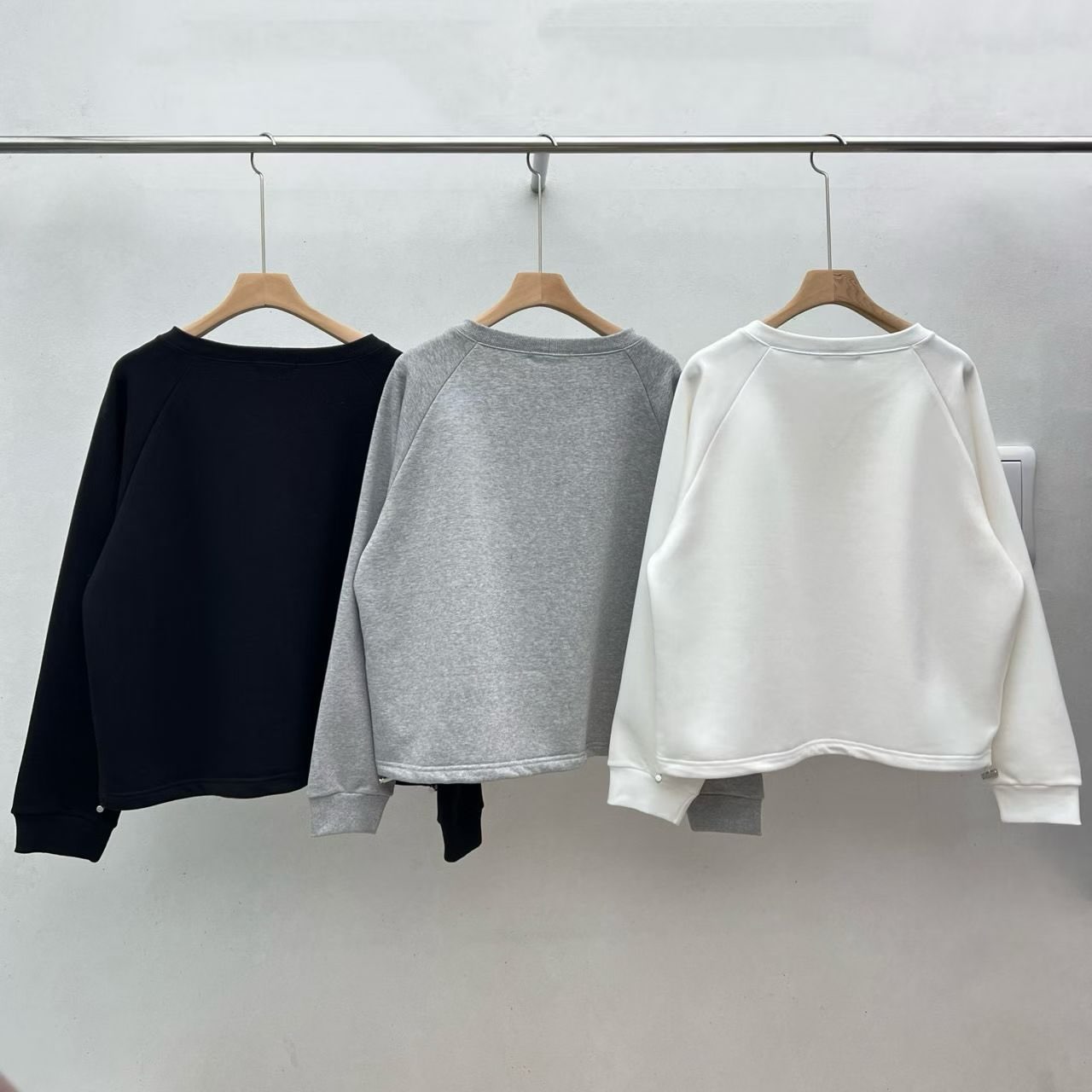 (2026FW) MOI - TOP