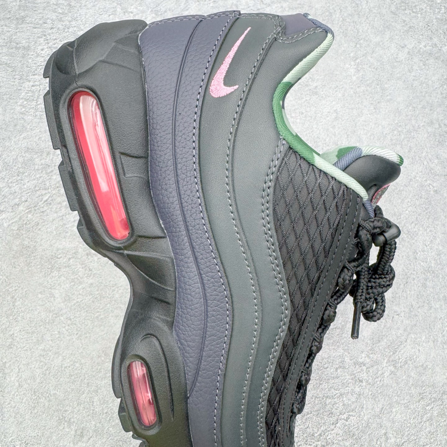 Corteiz x Nike Air Max 95 SP FB2709-001 