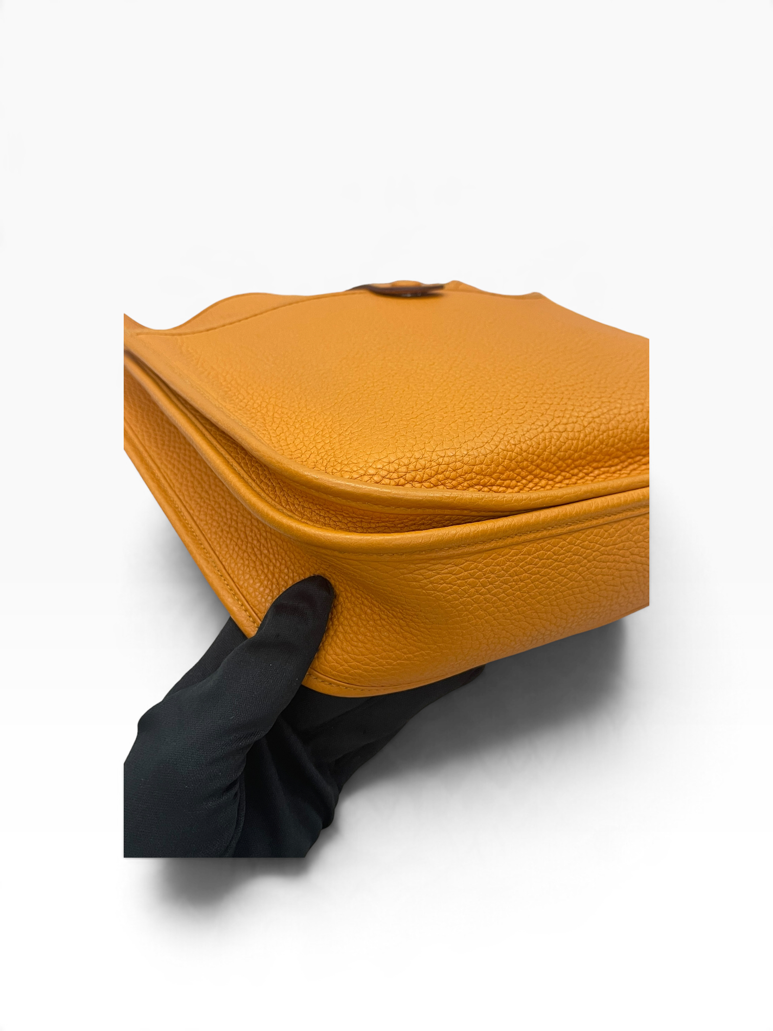 Pre-Owned HERMES Evelyne Bag / Stamp C / Product Code: 101002