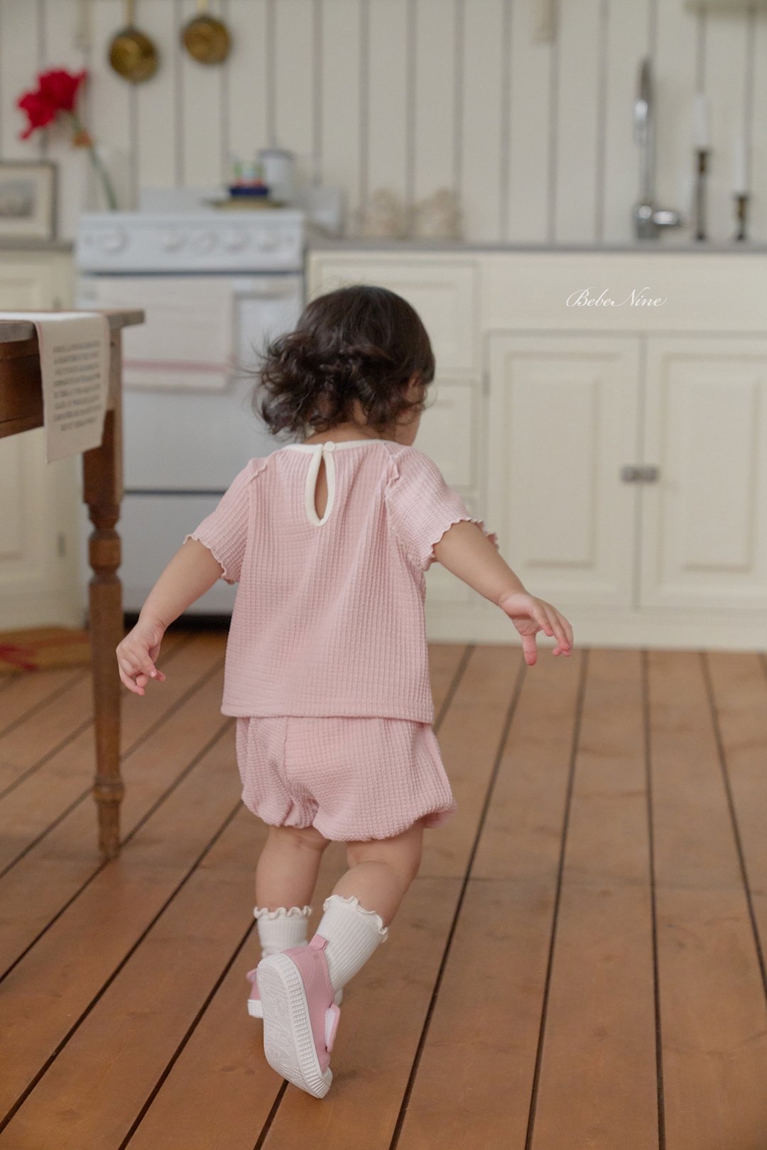 ☀️預訂 韓國直送☀️🇰🇷Bebenine三色休閑風皺褶短袖上衣短褲套裝