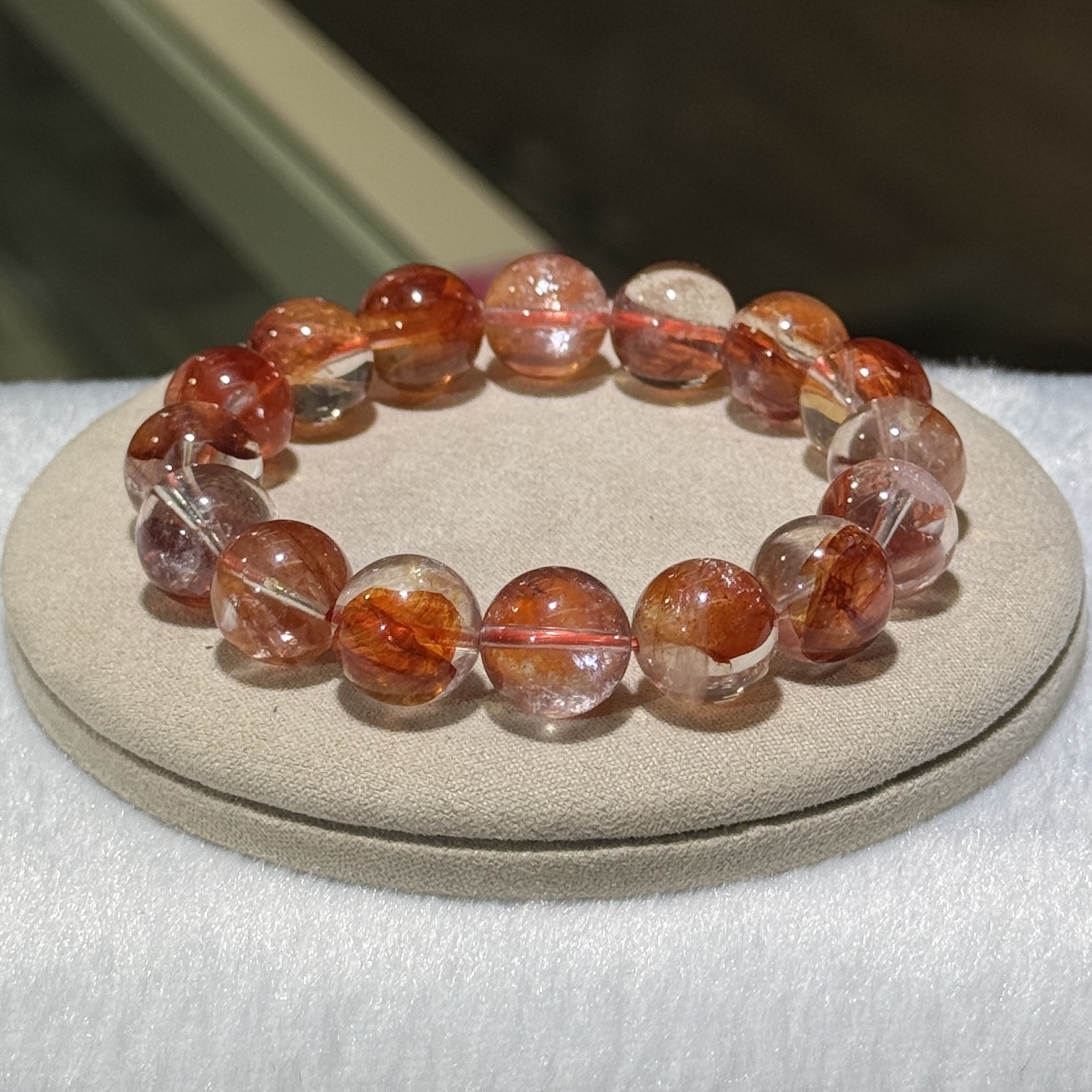 紅膠花水晶手串 12.5 mm +/-