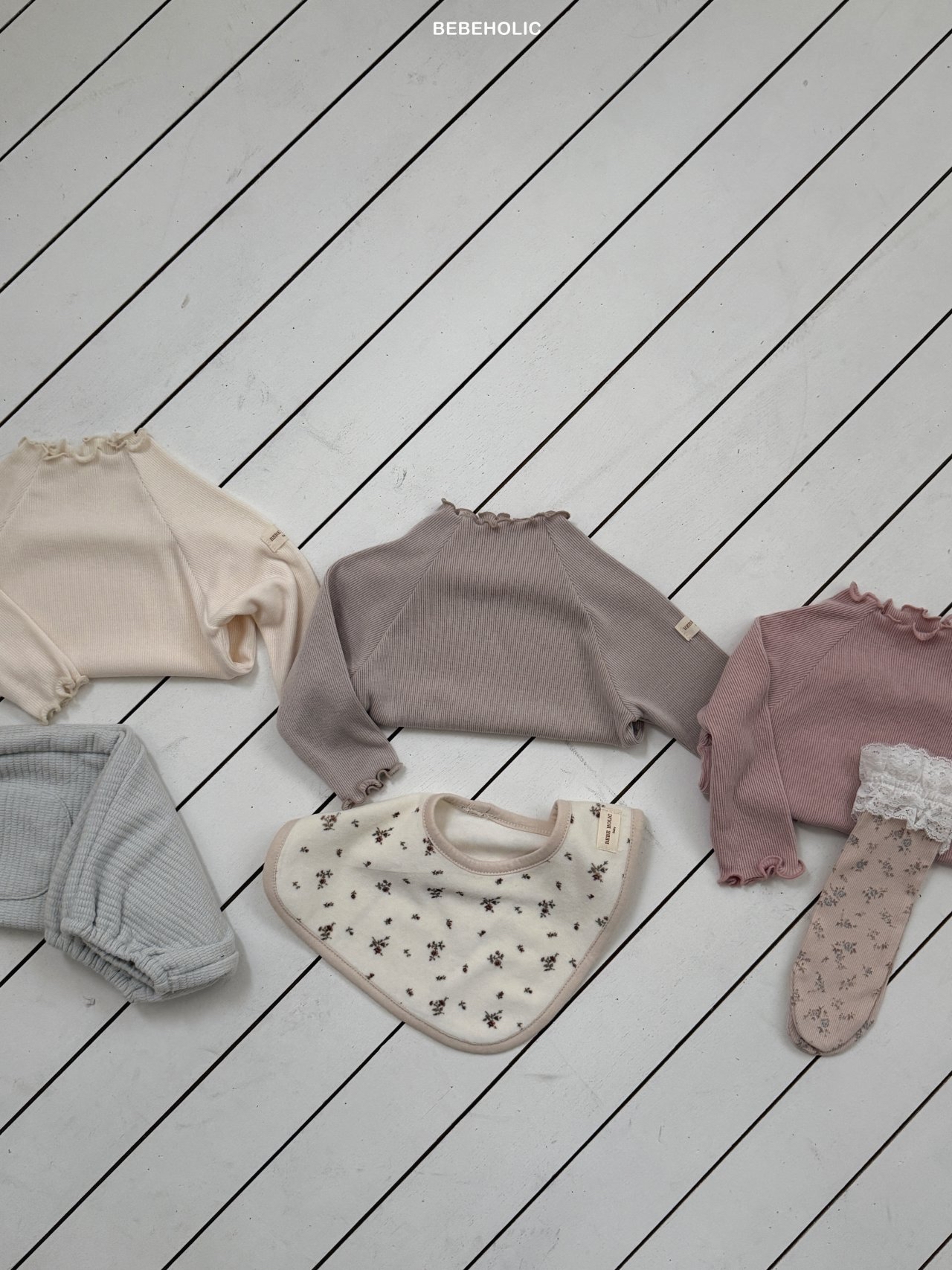 🌸預訂 韓國直送🌸🇰🇷BEBEHOLIC三色純色花邊領長袖上衣