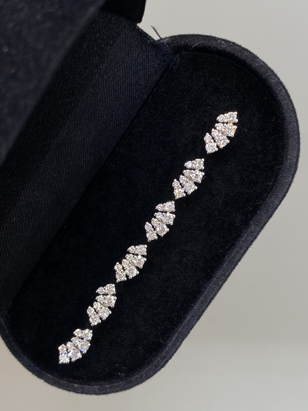 18K Diamond Earrings 