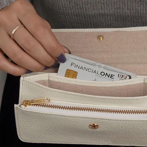 🇯🇵🇯🇵日本製造嘅牛皮極輕長啪鈕銀行現貨🤩🤩