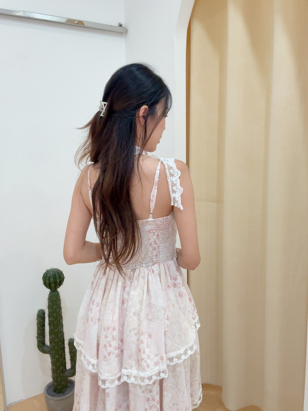 田园风碎花蕾丝拖尾连身裙 R3034