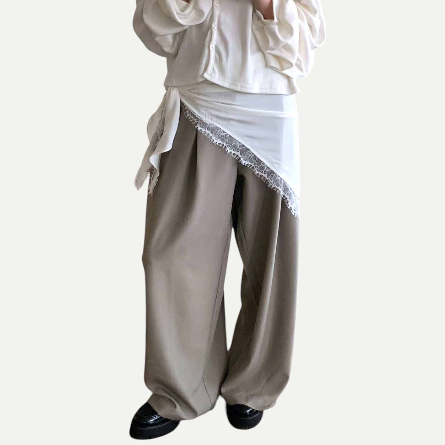 221045 Lace邊三角絲巾