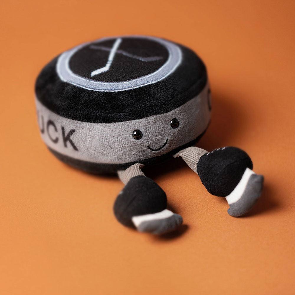 Jellycat Amuseables Sports Ice Hockey Puck 可愛冰上曲棍球個球🏒