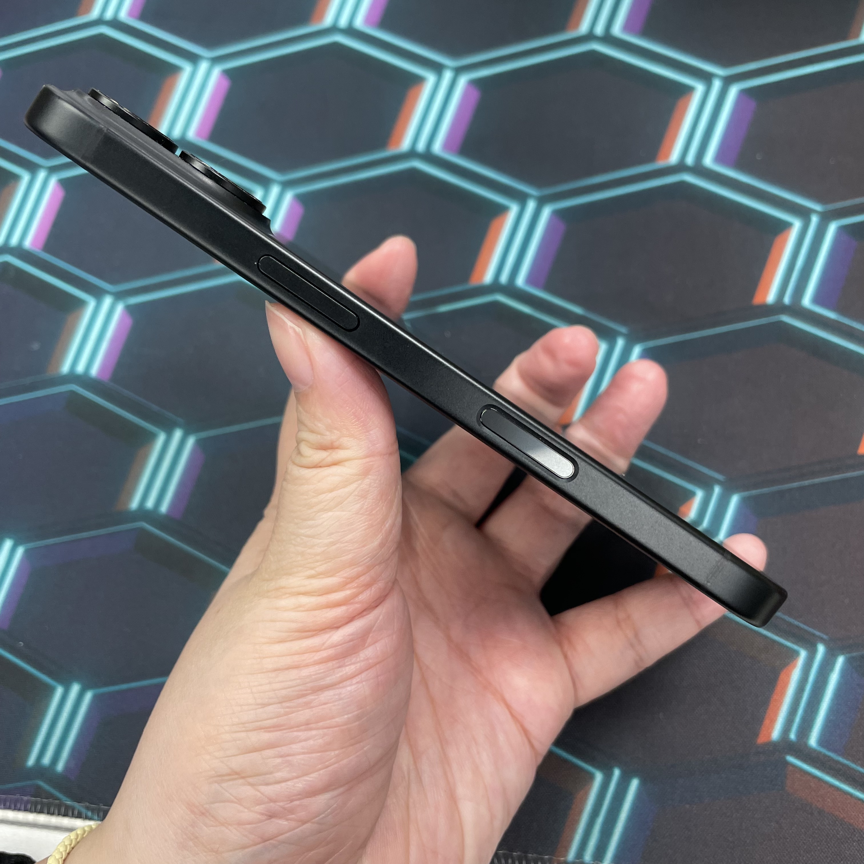 *6206 16 勁靚機 128GB 電100 黑色 black