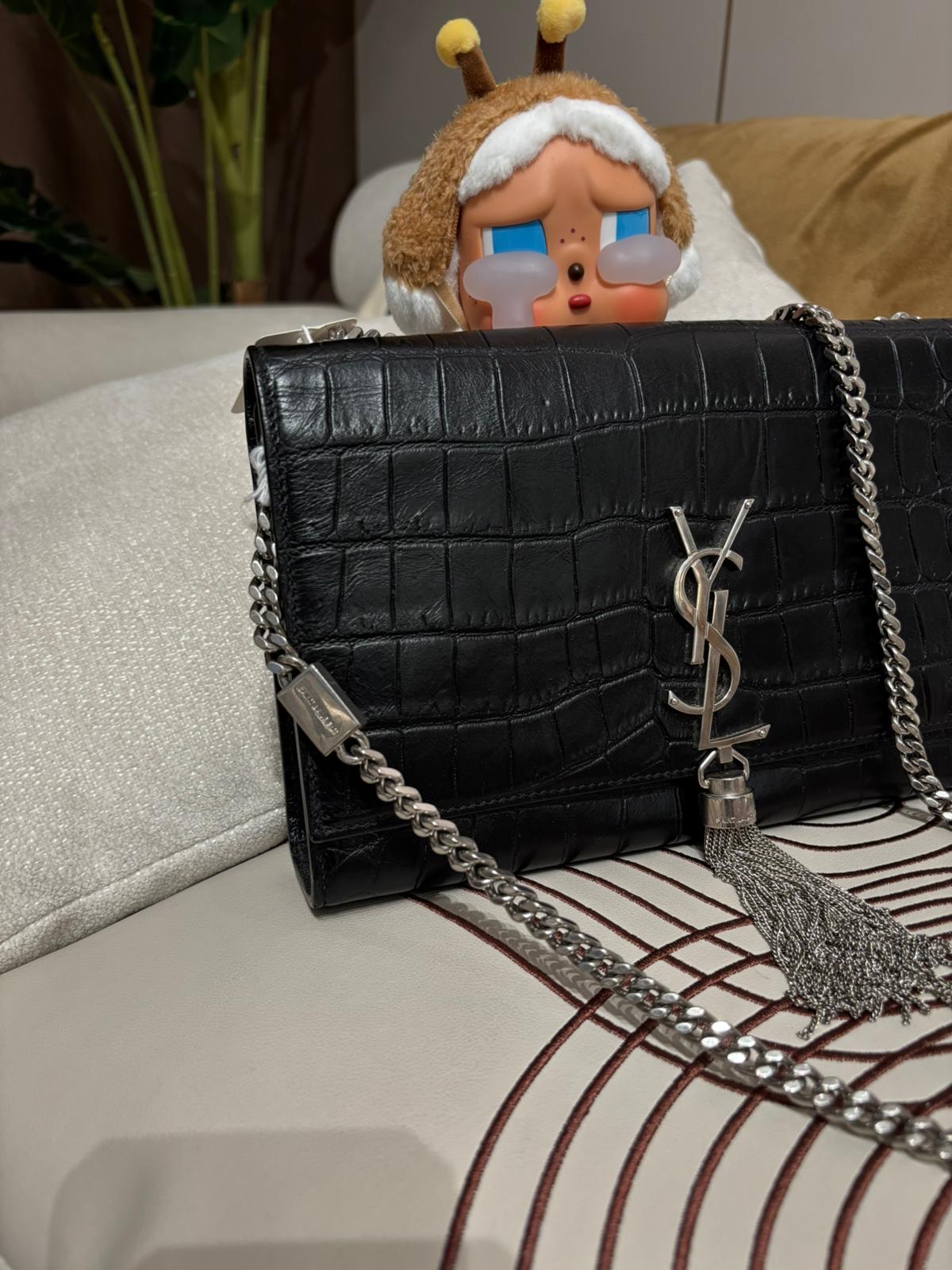 Ysl Kate medium chain bag size: W24.5*H14.5*D5.5cm 100%Authentic ,95%new ✅dust bag