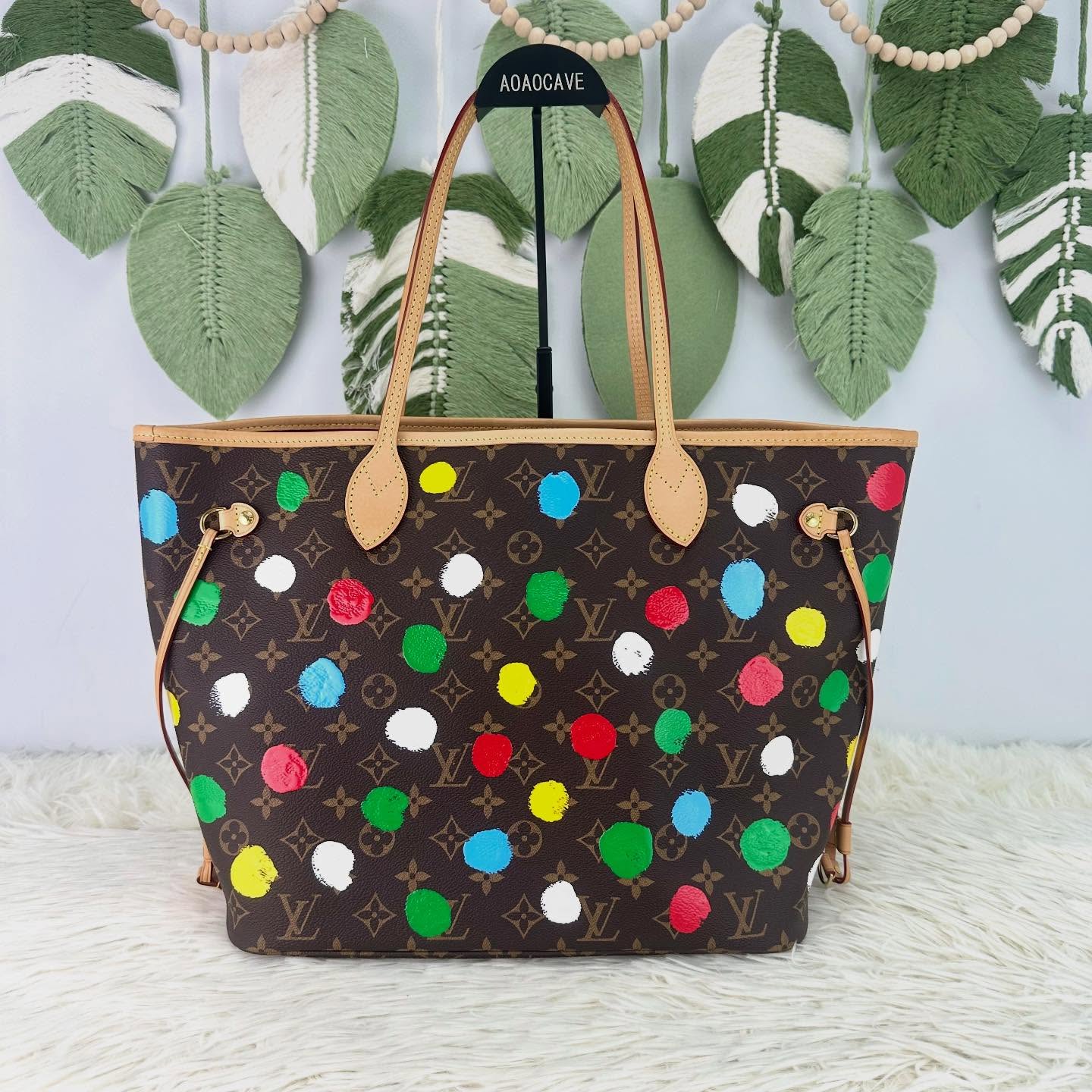 LV🤍PRE OWNED 限量款✨草間彌生聯名款NeverFull MM Size🤎