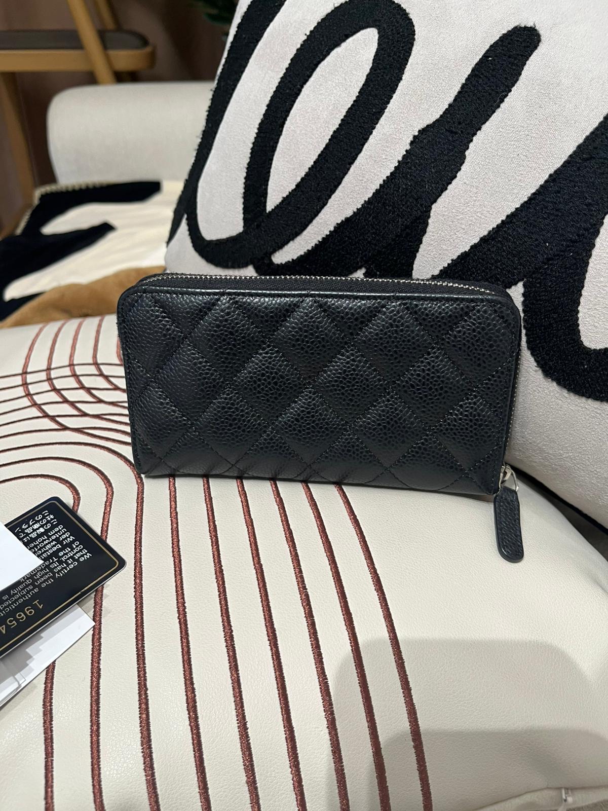Chanel Zip Wallet 黑色荔枝牛皮 100%Authentic, 95%New ✅Card ✅Box