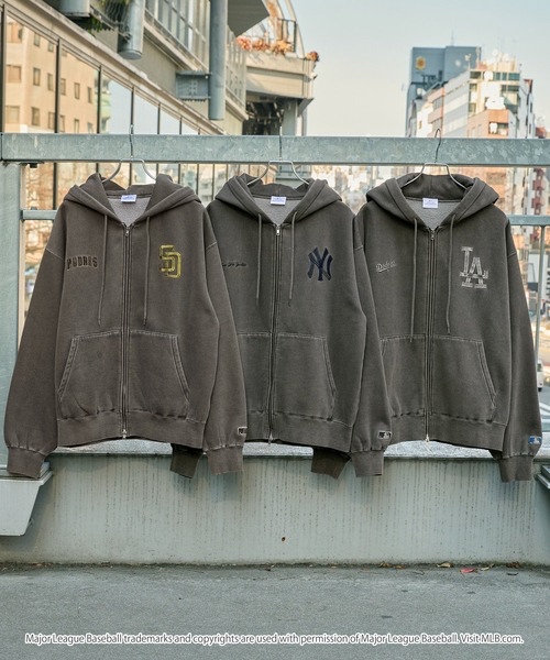 日本直送 特價優惠MLB MLB/美國職棒大聯盟 定製徽章刺繡顏料加工大剪影內側起毛雙拉鍊連帽衫 