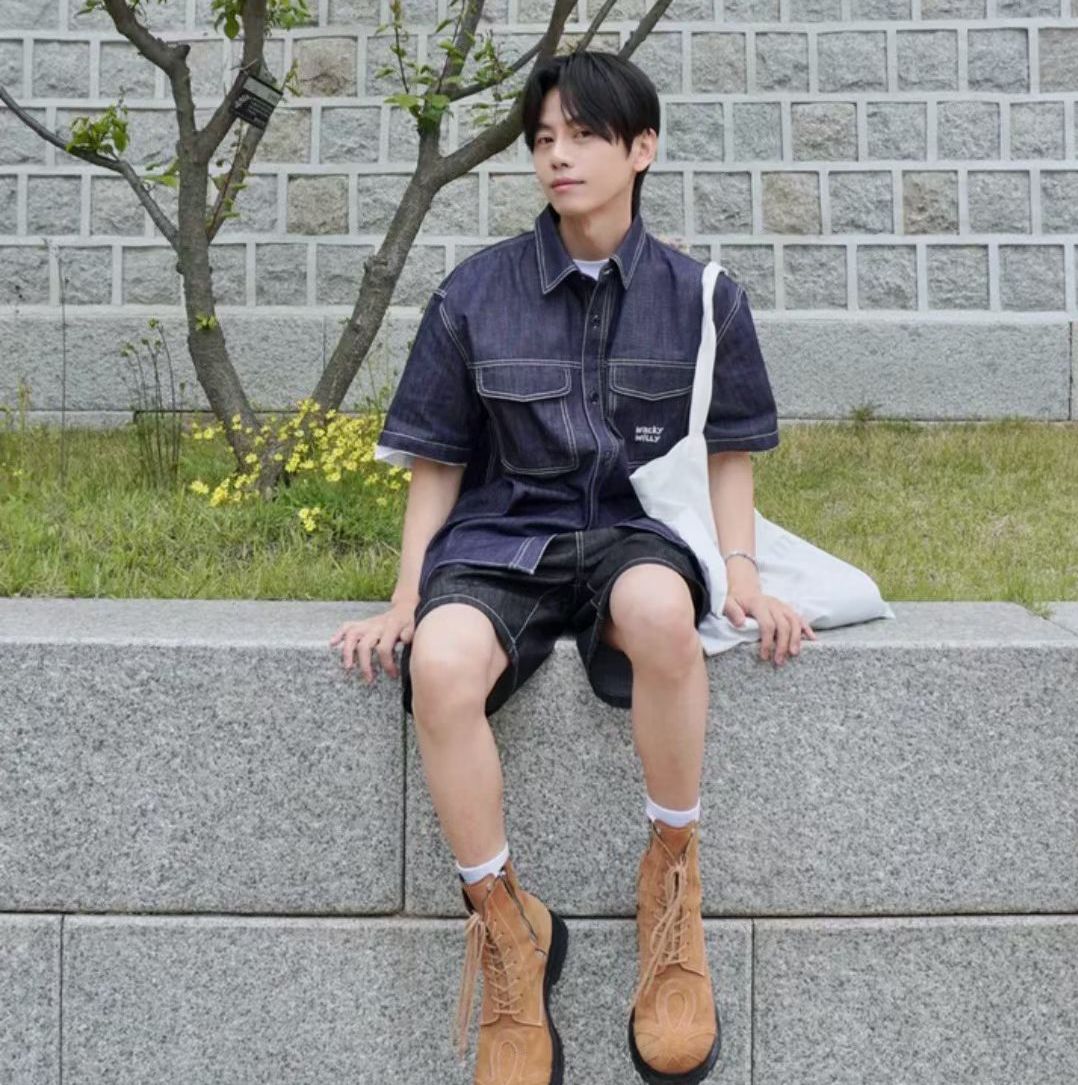 🌱​WACKY WILLY🌱 Denim pocket男女同款shirt 韓國連綫折扣💛 Size s -xL