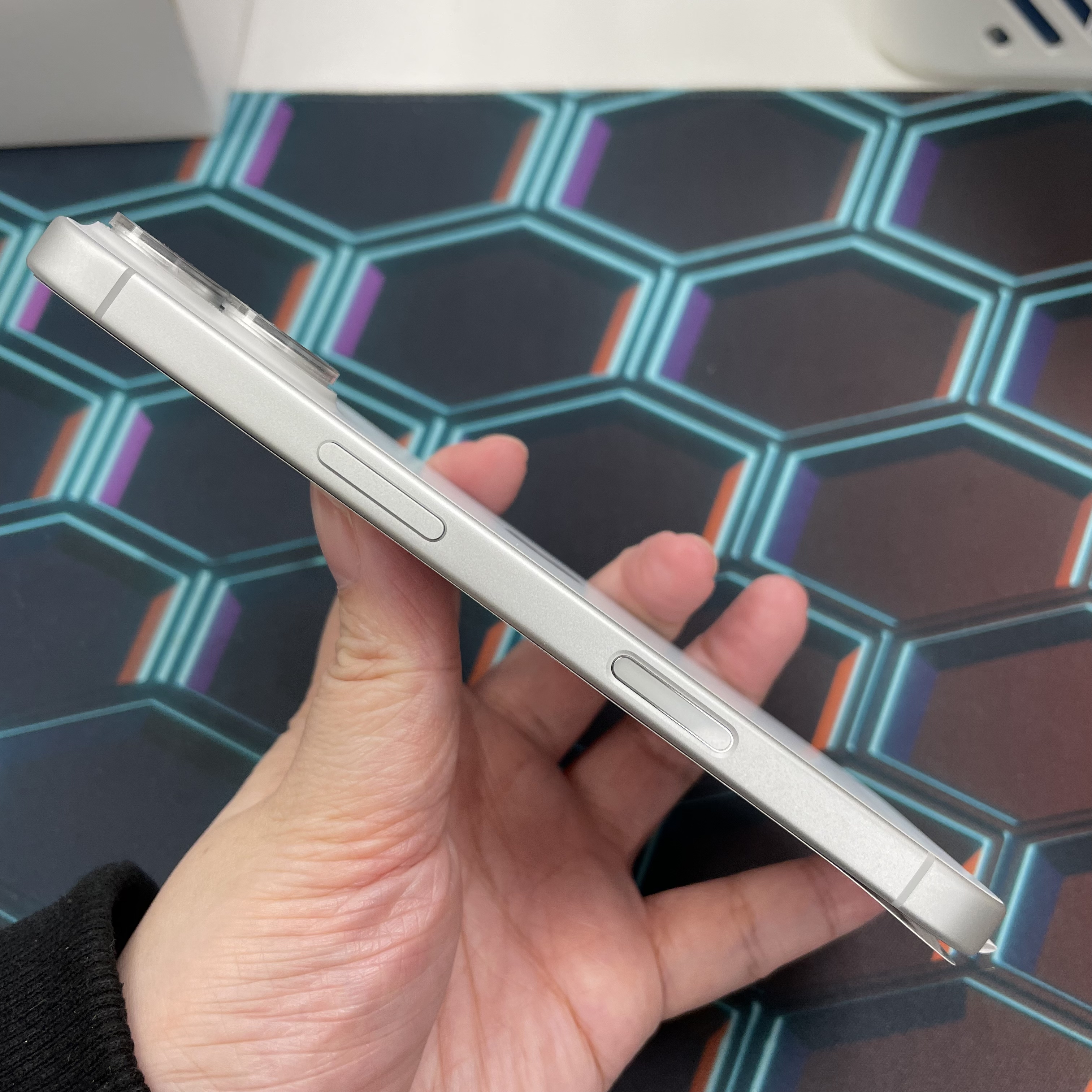 *6123 17 全新機 256GB 電100 白色 white