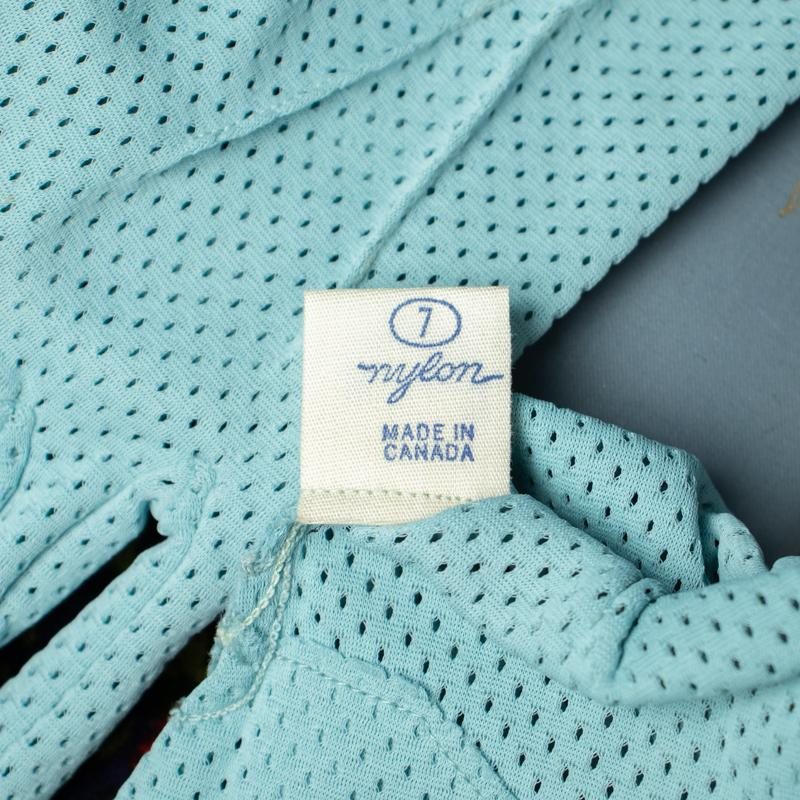 Vintage C.a. 1950s-60s Kayser Made in Canada Pastel Blue Day Gloves (MT331)
