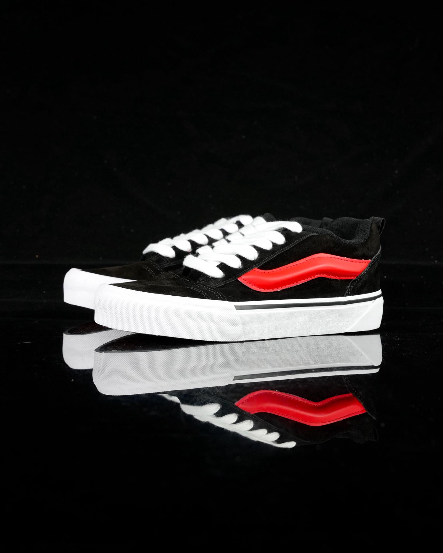 Vans Knu Skool