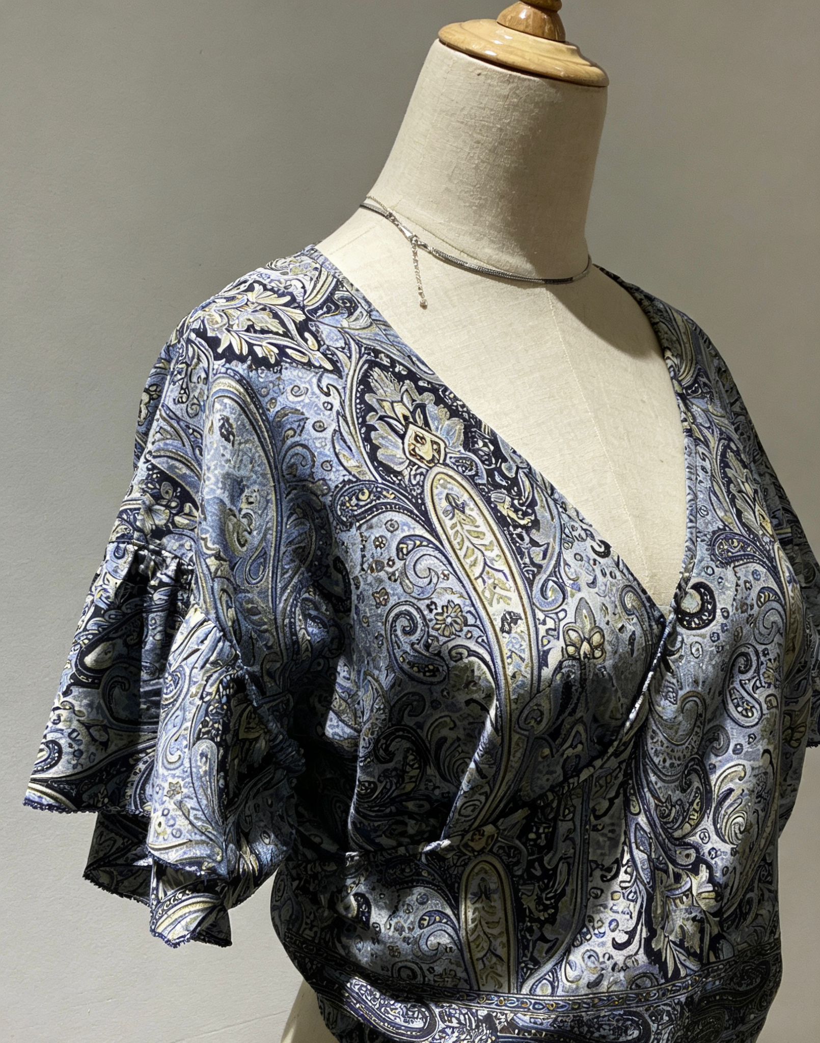 復古佩斯利印花綁帶上衣